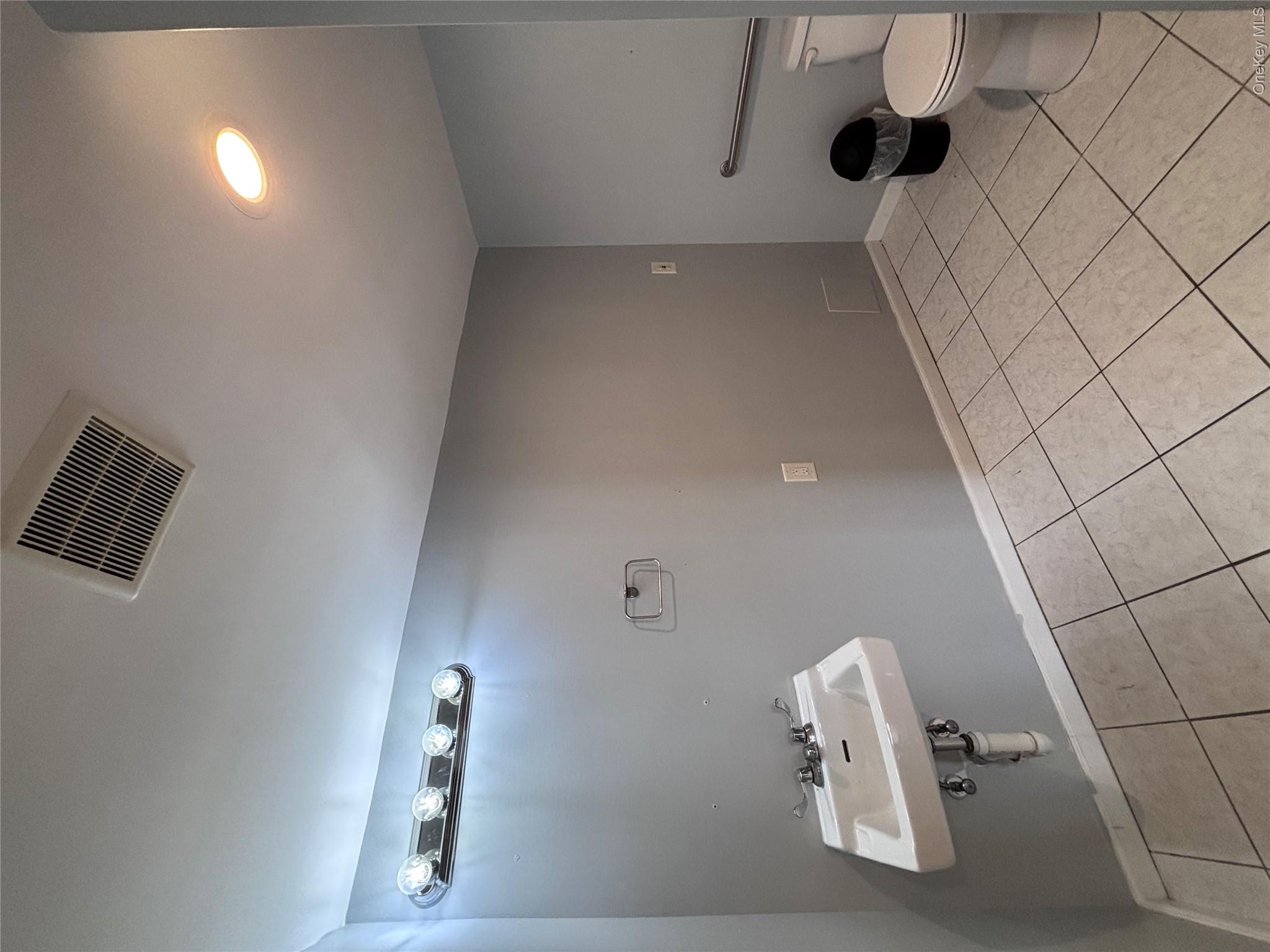 64 Harrison Ave – For Rent photo 10