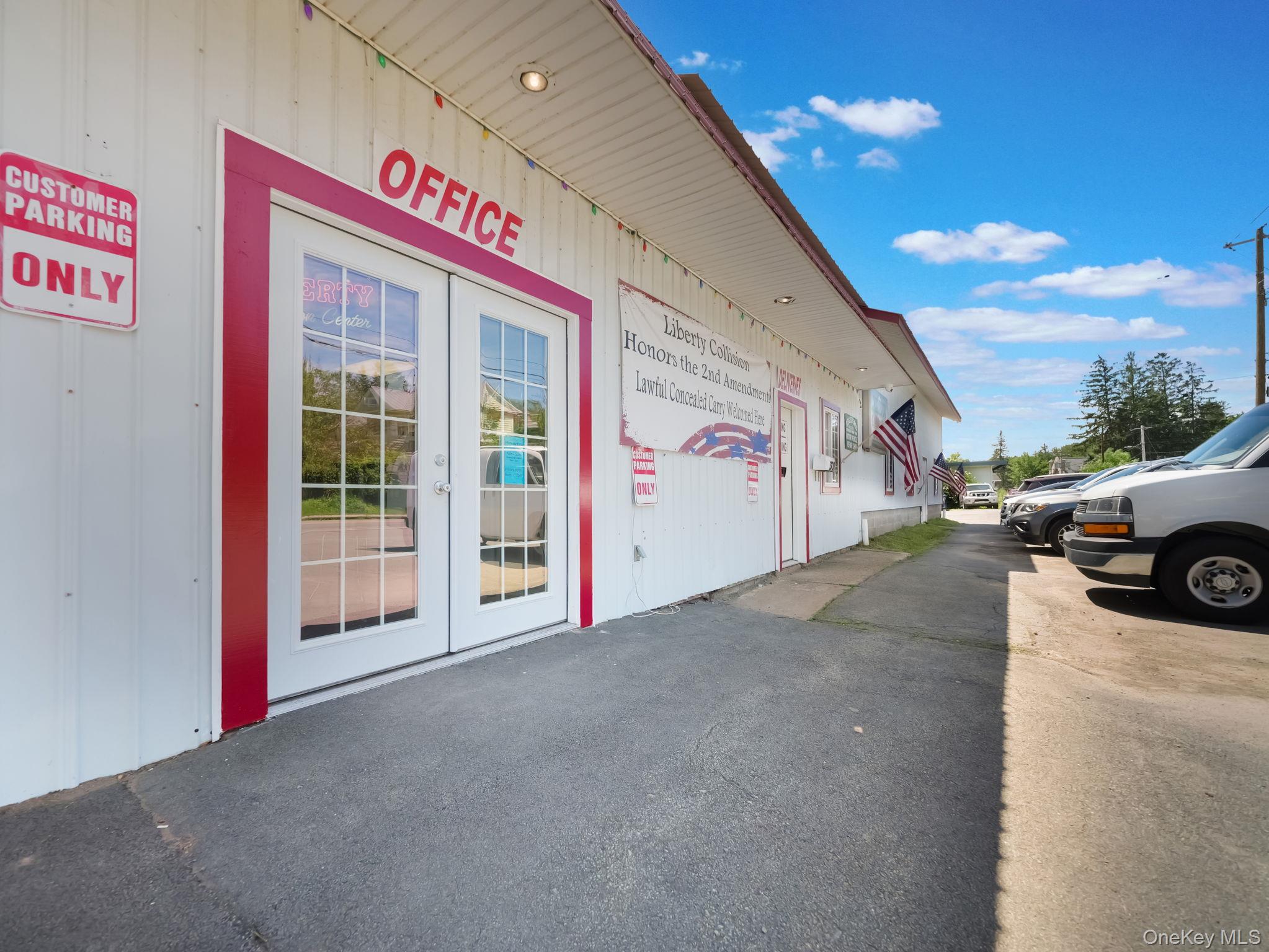 301 N Main Street – For Sale