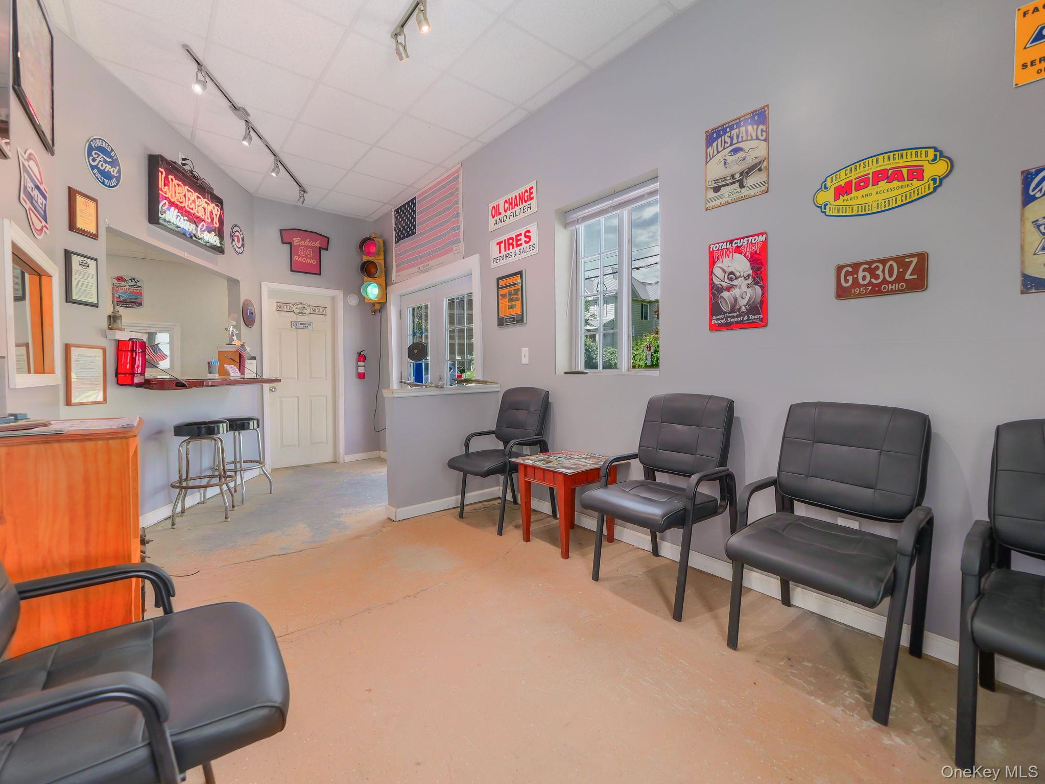 301 N Main Street – For Sale photo 15