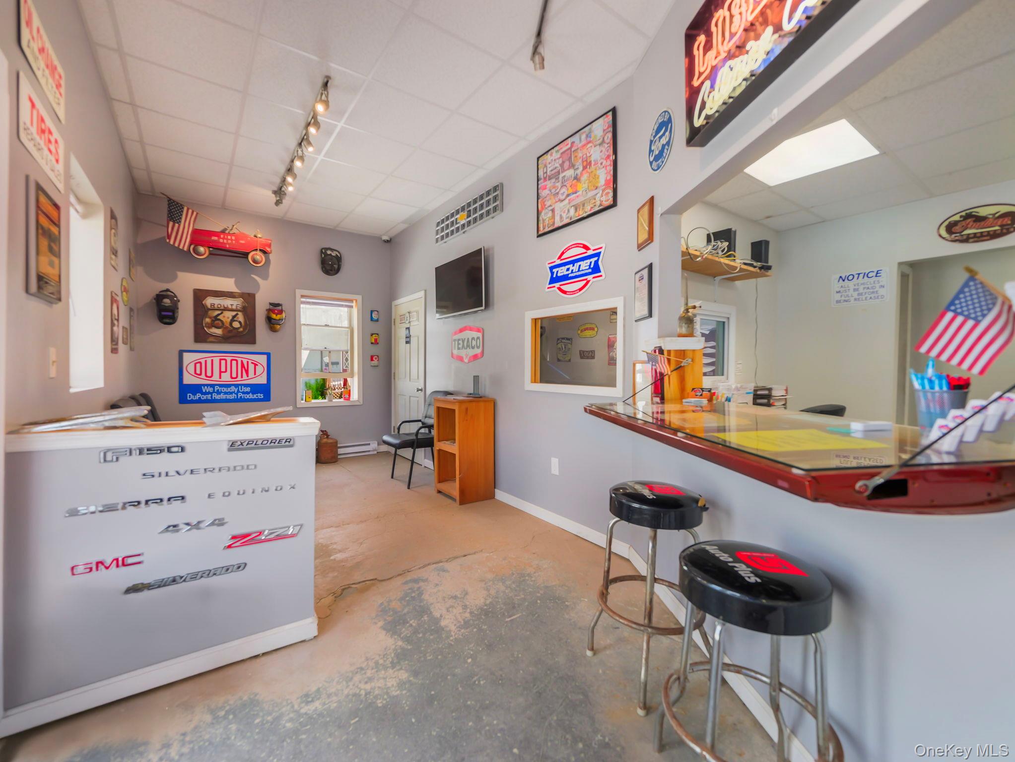 301 N Main Street – For Sale photo 17