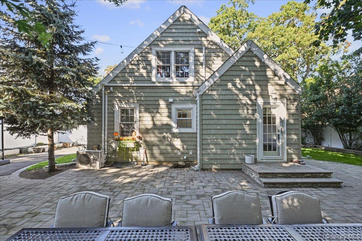 76 Powell Place – For Sale photo 28