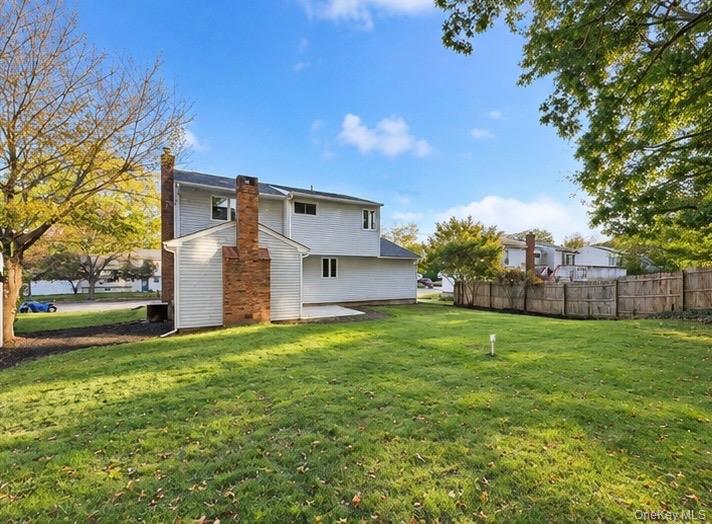18 Willow Street – For Sale photo 16