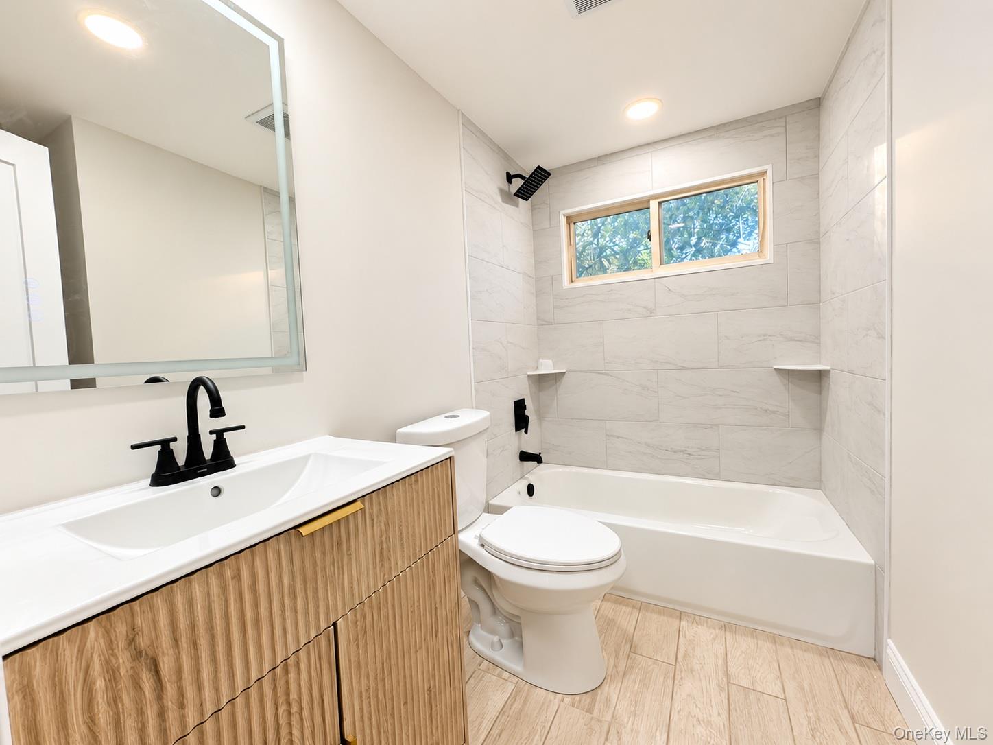 18 Willow Street – For Sale photo 6