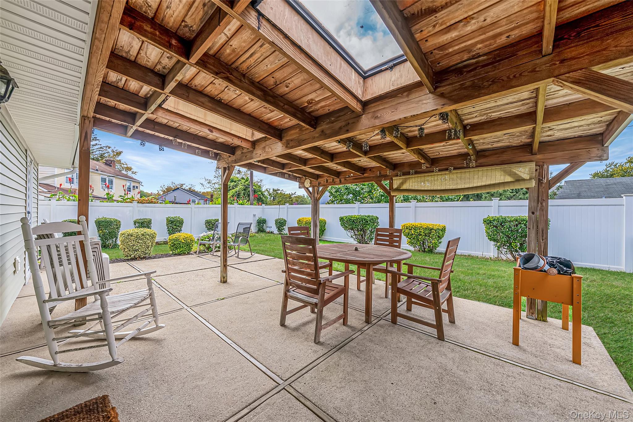 12 Twisting Drive – For Sale photo 8