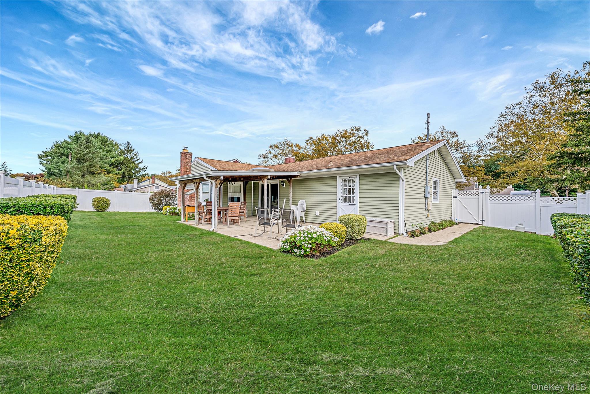 12 Twisting Drive – For Sale photo 6