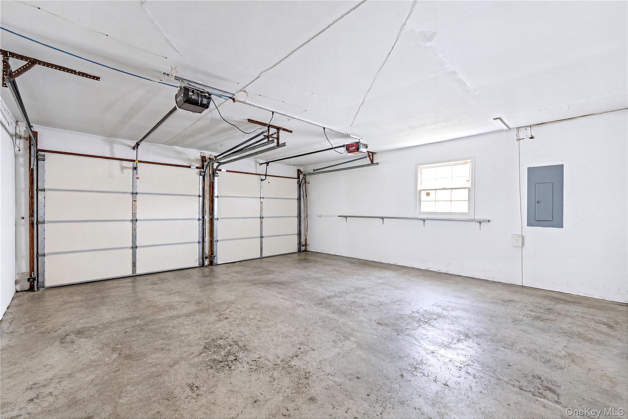 12 Twisting Drive – For Sale photo 29