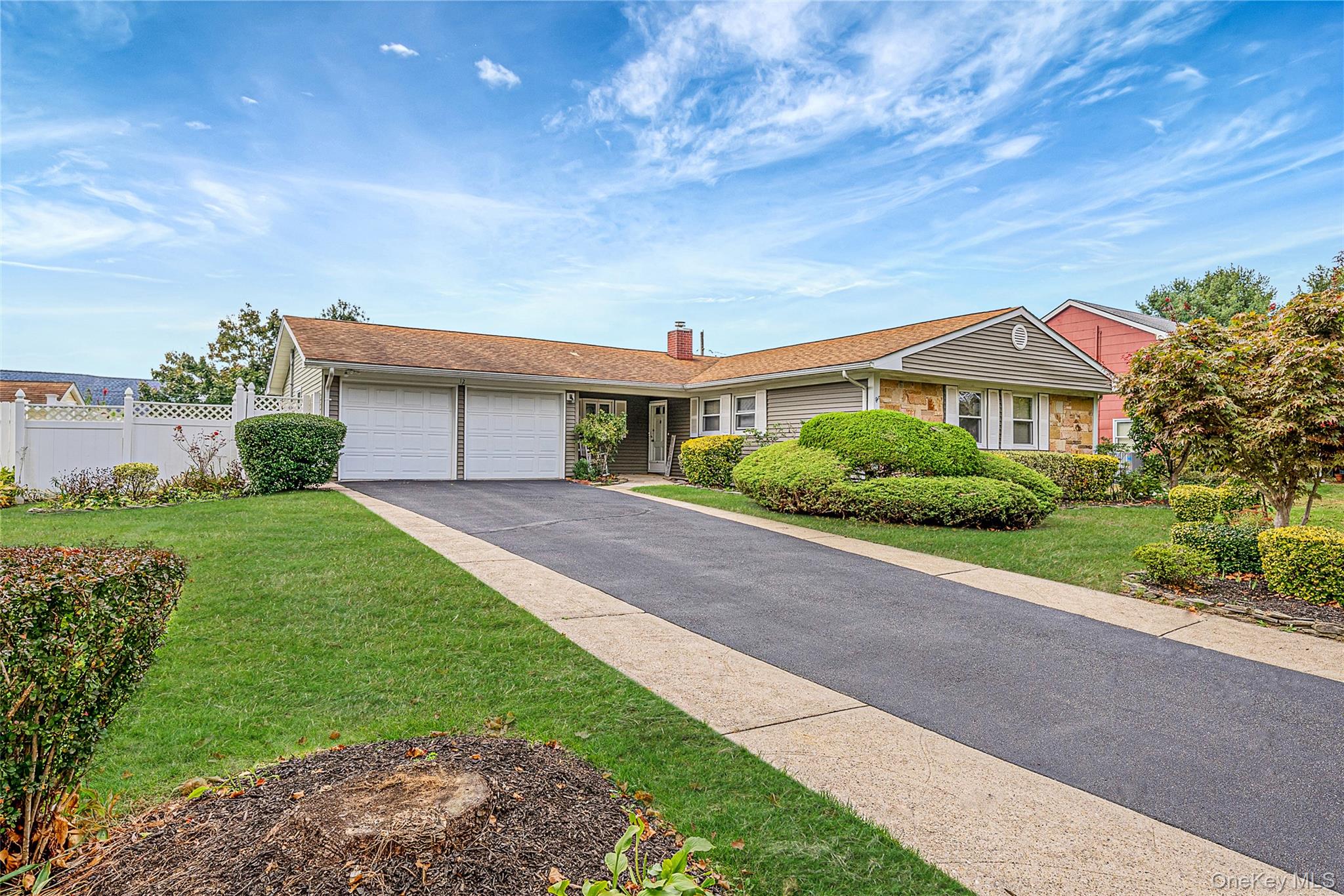 12 Twisting Drive – For Sale