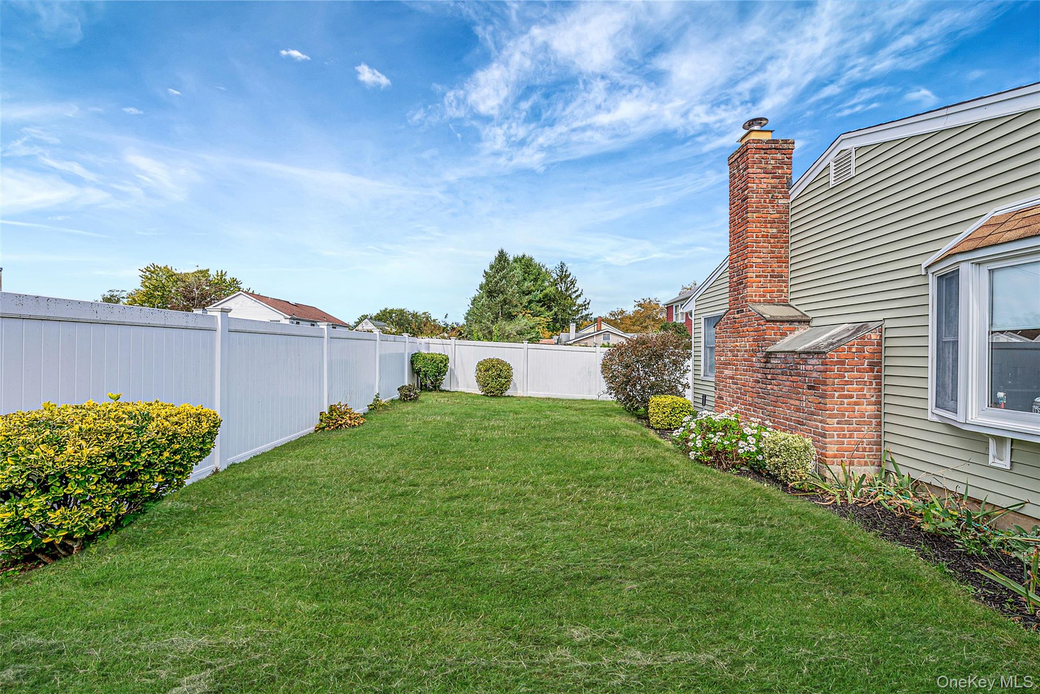 12 Twisting Drive – For Sale photo 11