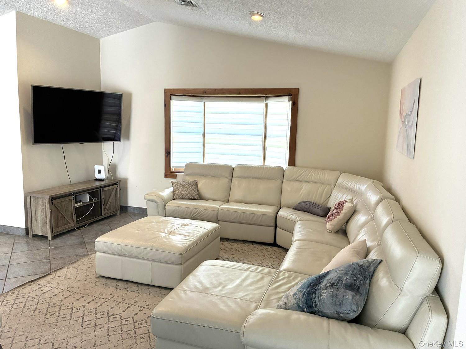 158 Wade Road, Unit 1 photo 10