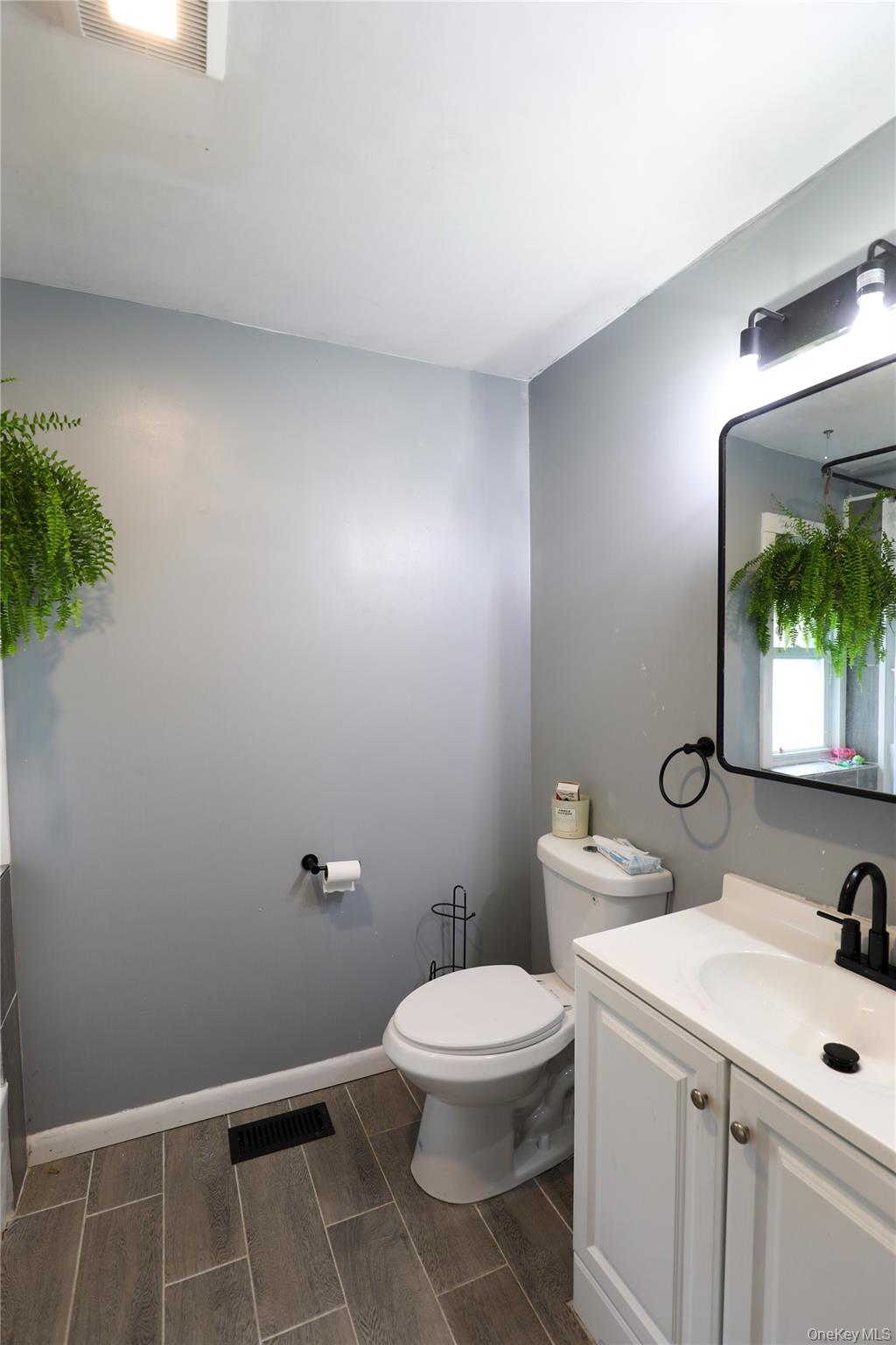 118 Fairview Avenue – For Sale photo 10