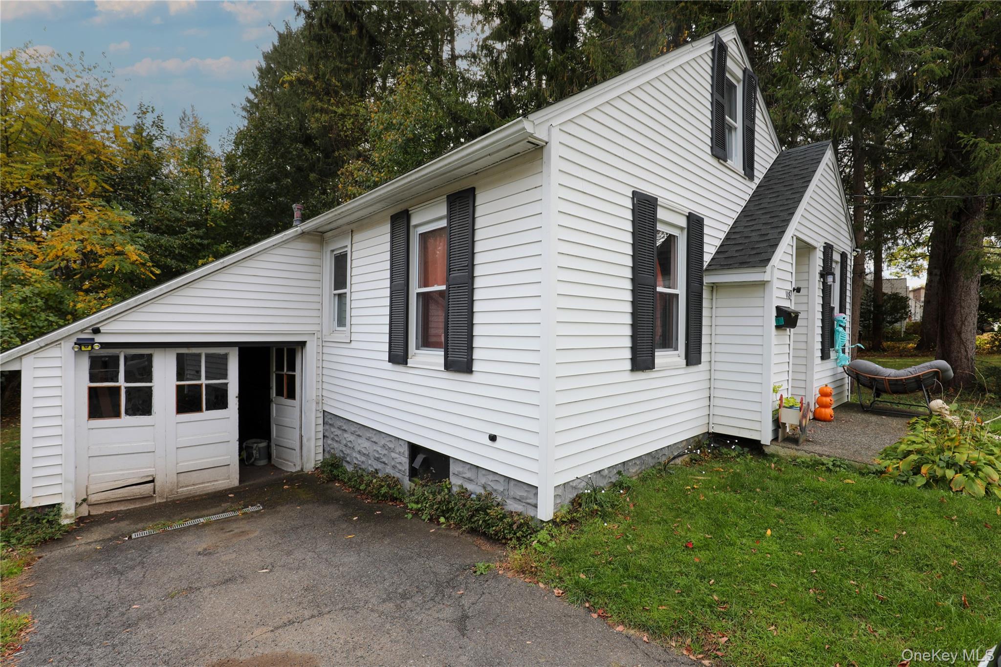 118 Fairview Avenue – For Sale photo 3