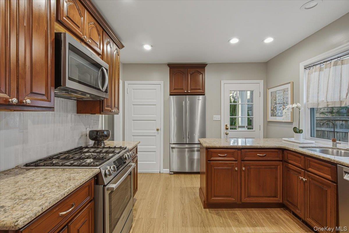 92 Webster Avenue – For Sale photo 14