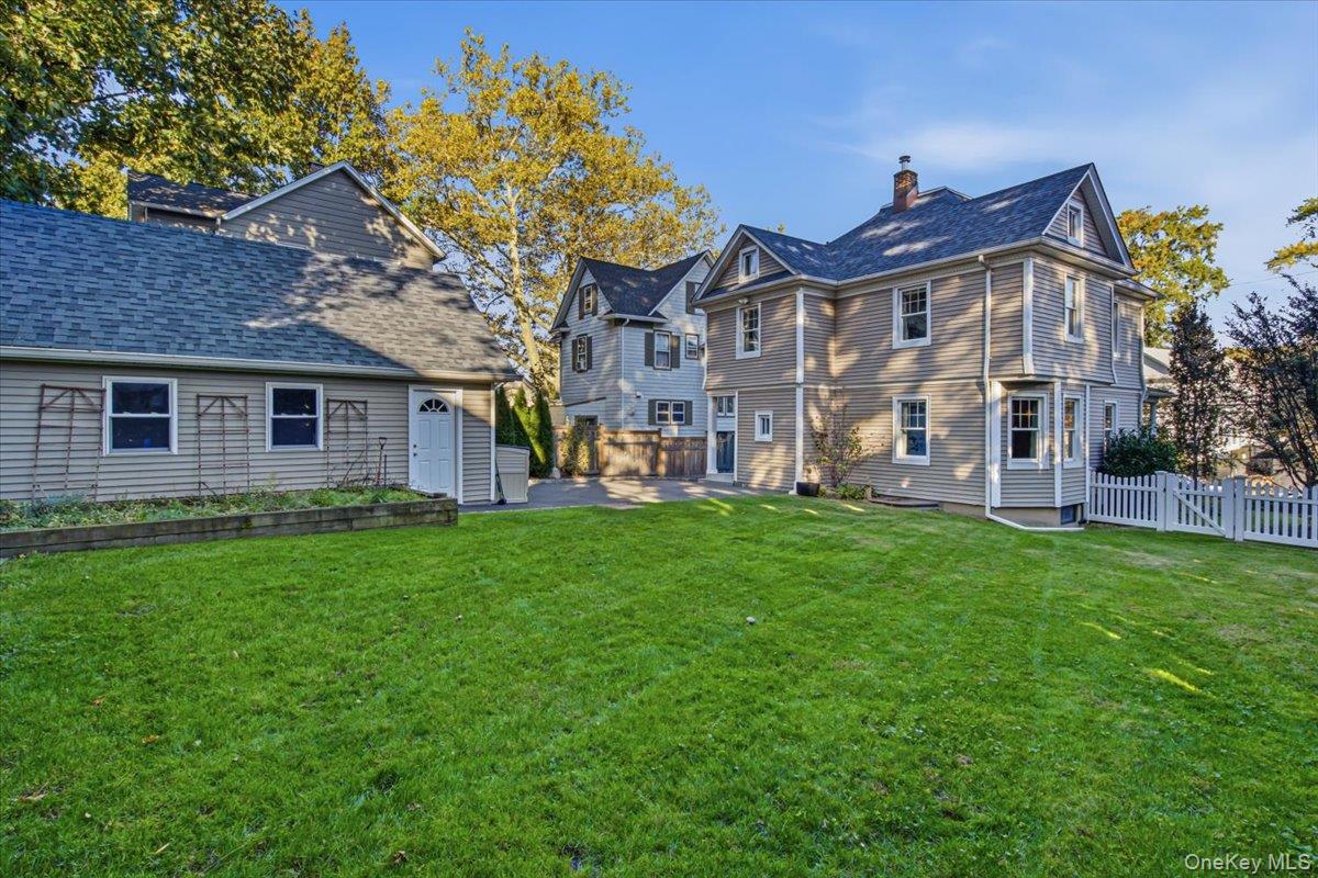 92 Webster Avenue – For Sale photo 25