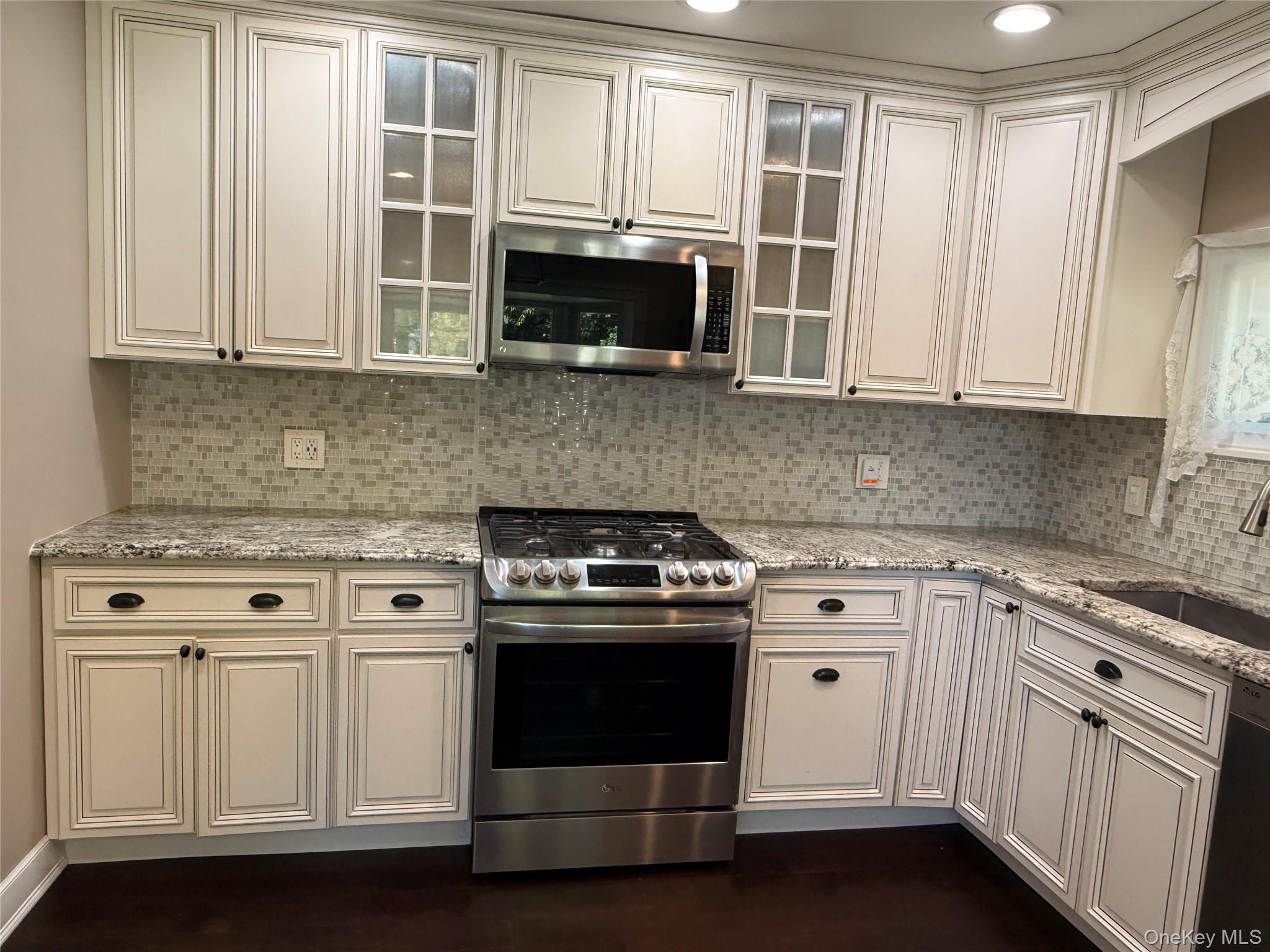 412 2nd Street – For Rent photo 25