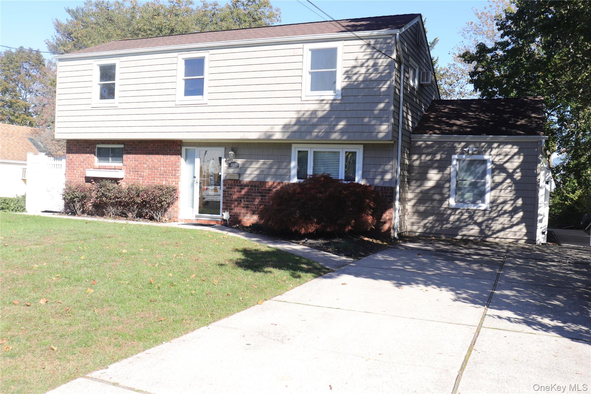 412 2nd Street – For Rent photo 2