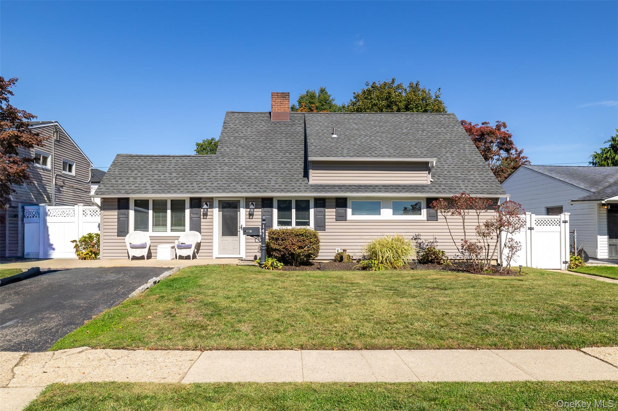 141 Horn Lane – For Sale