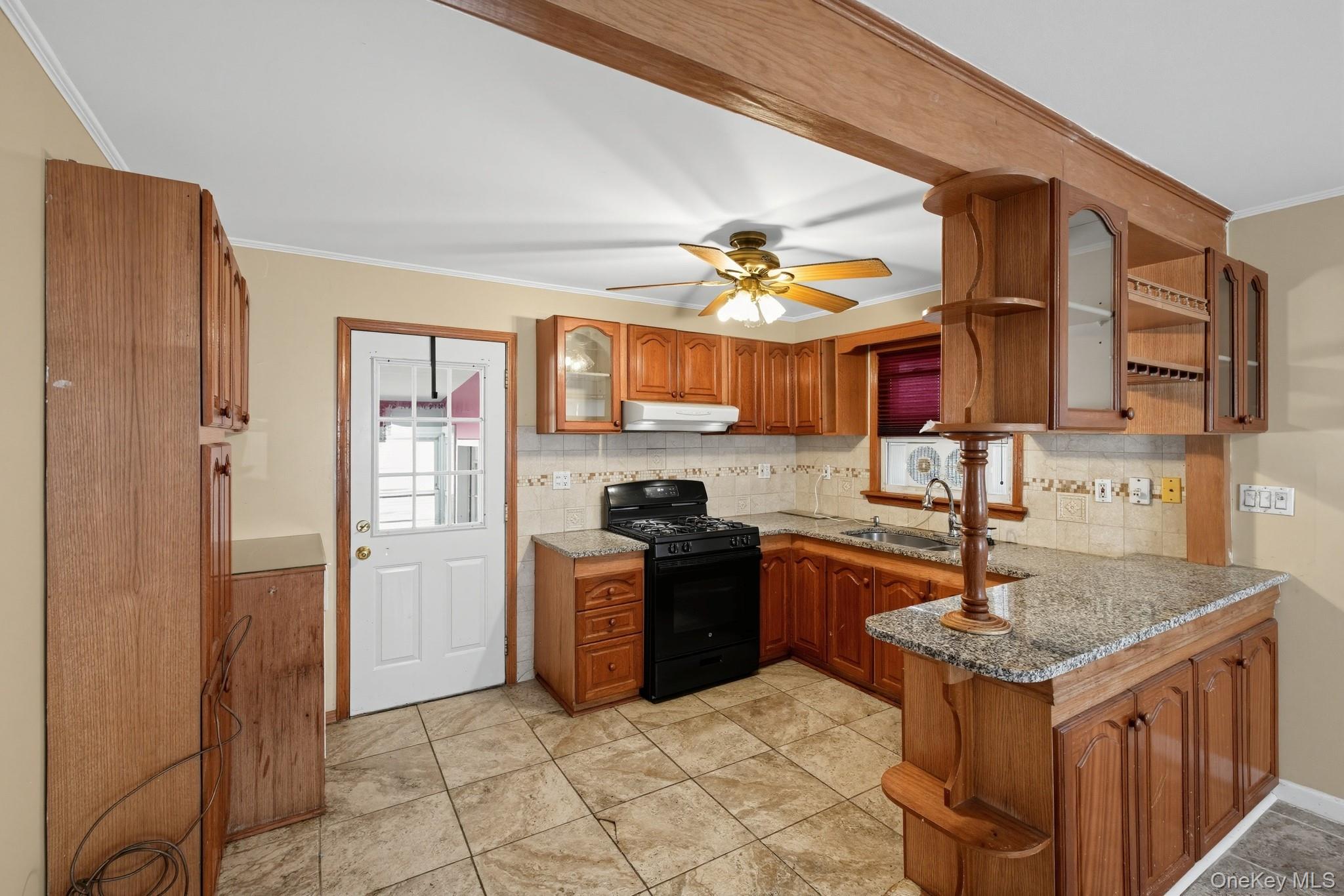791 Macon Place – For Sale photo 2