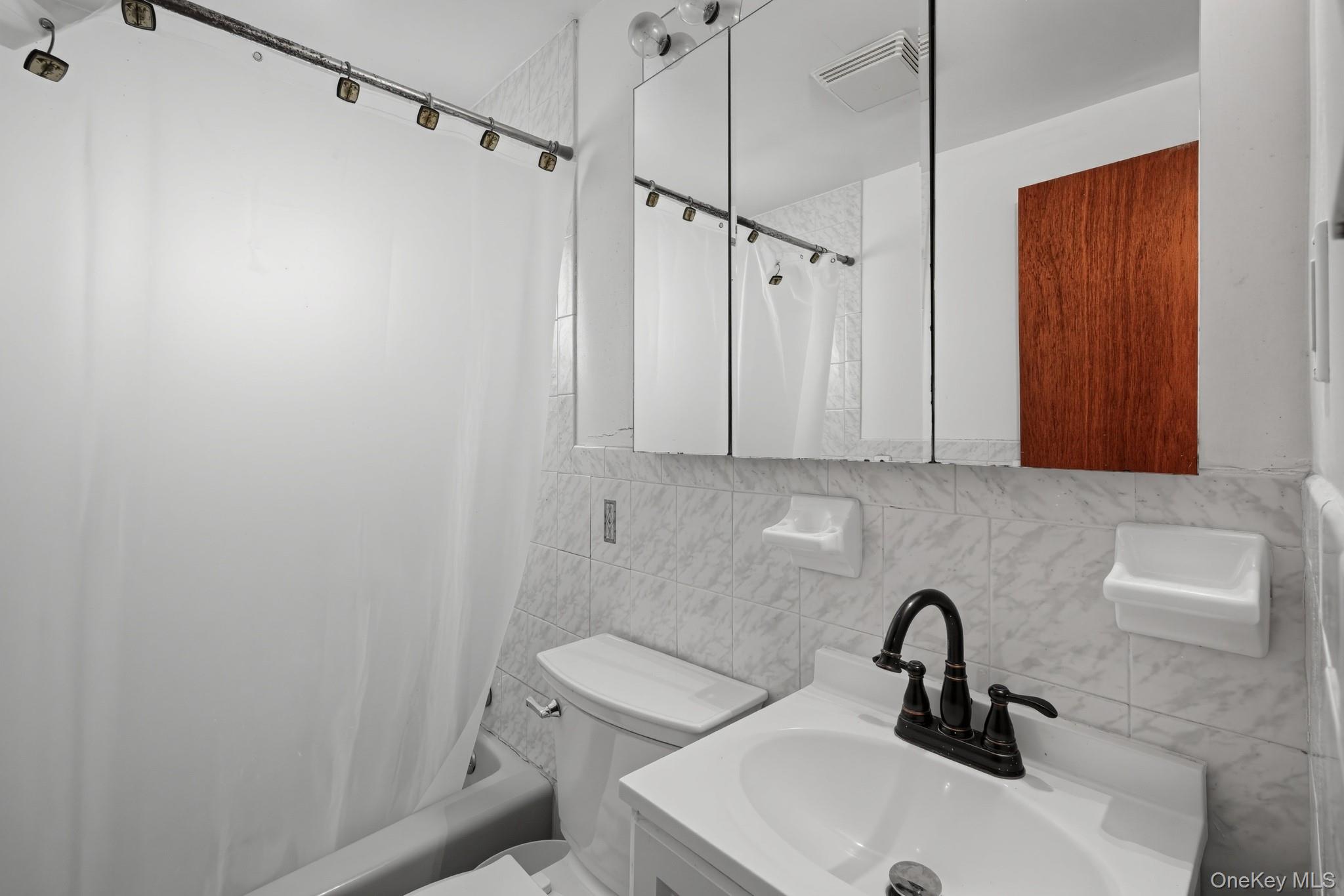 791 Macon Place – For Sale photo 7