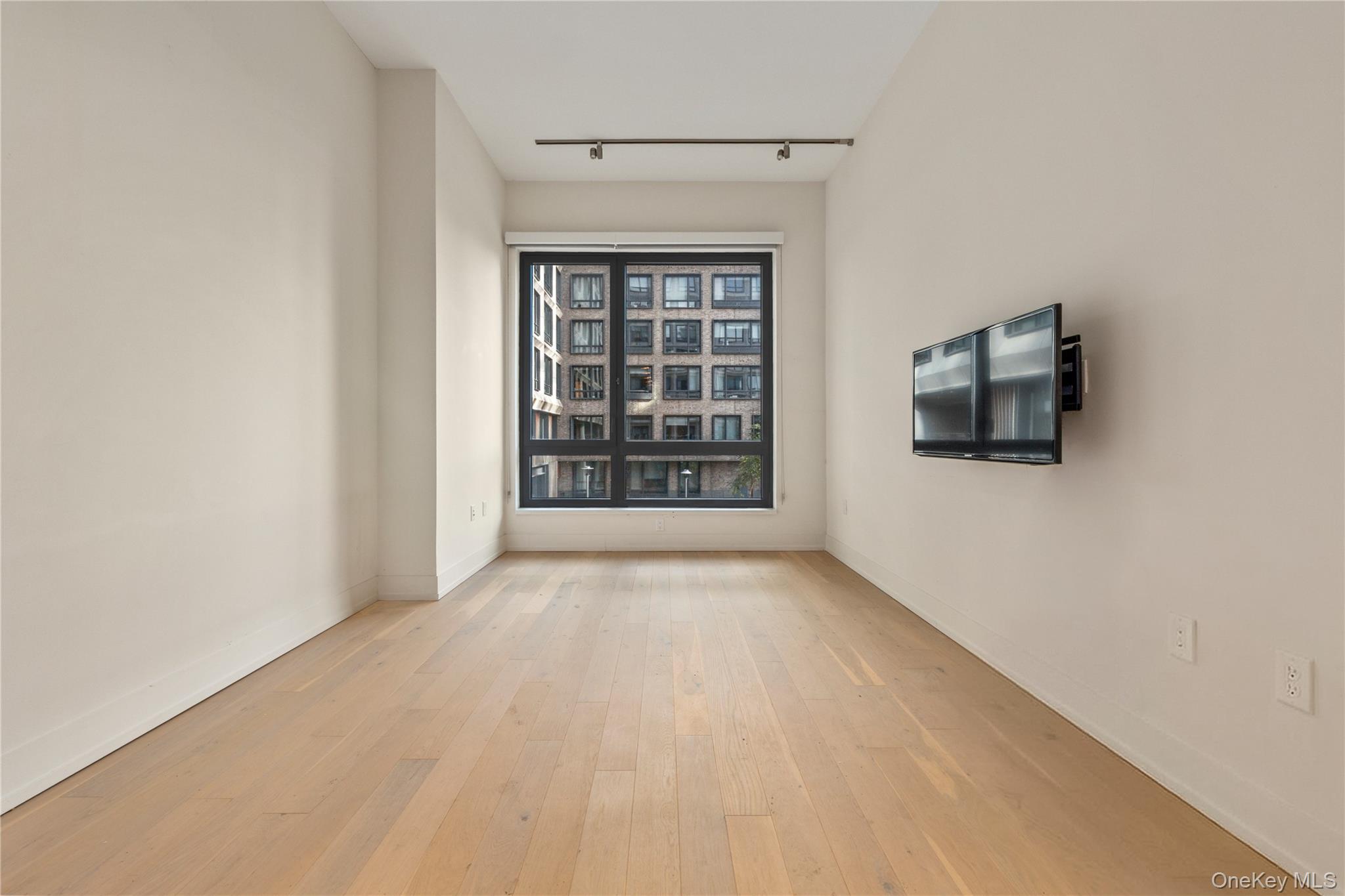 550 Vanderbilt Avenue, Unit 205 photo 2