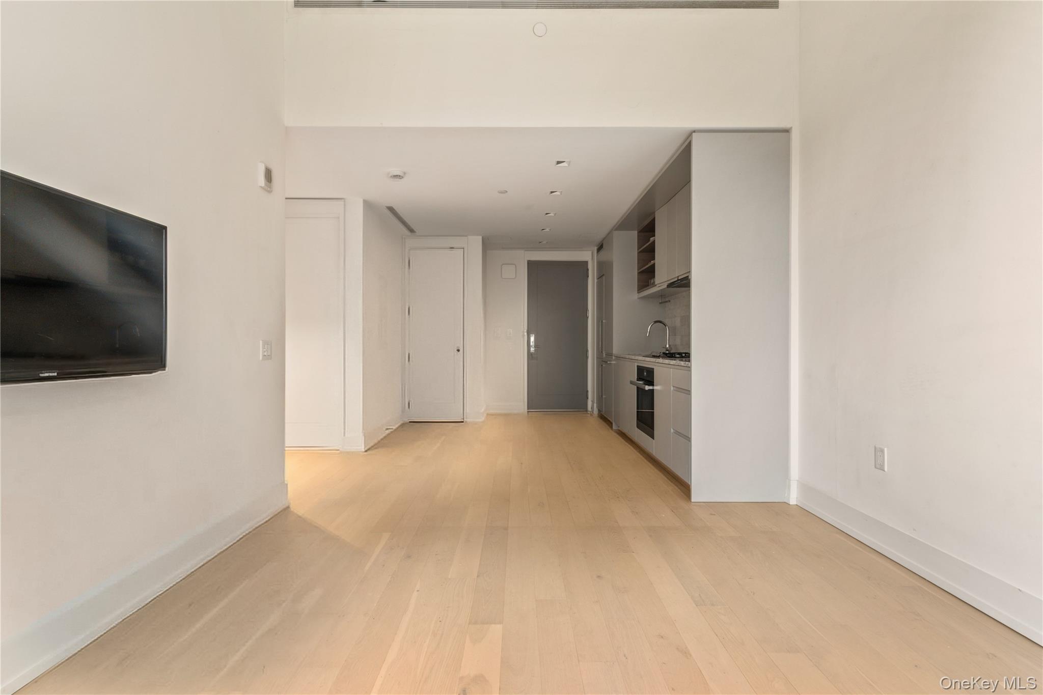550 Vanderbilt Avenue, Unit 205 photo 6