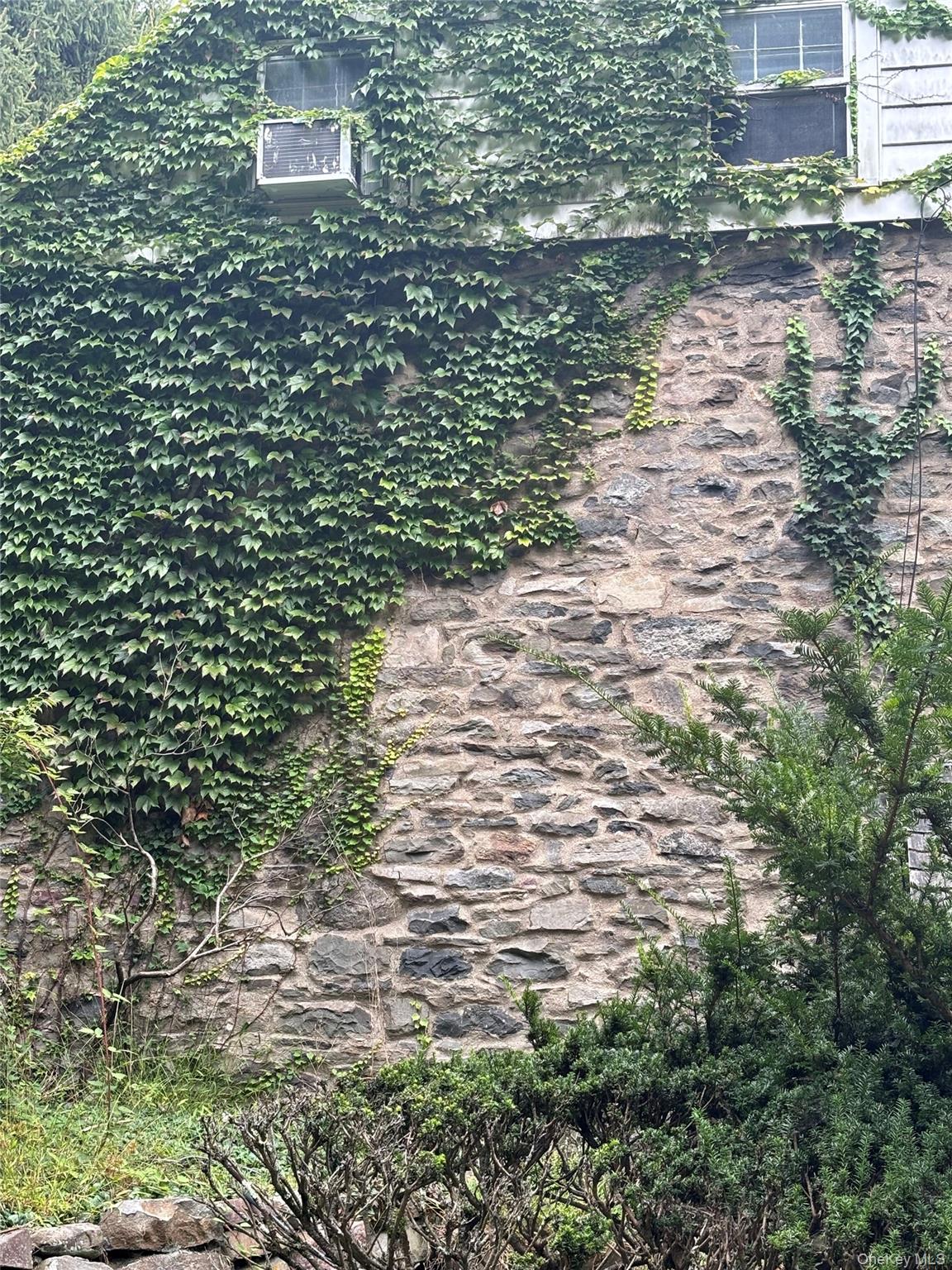 74 S Monsey Road – For Sale photo 8
