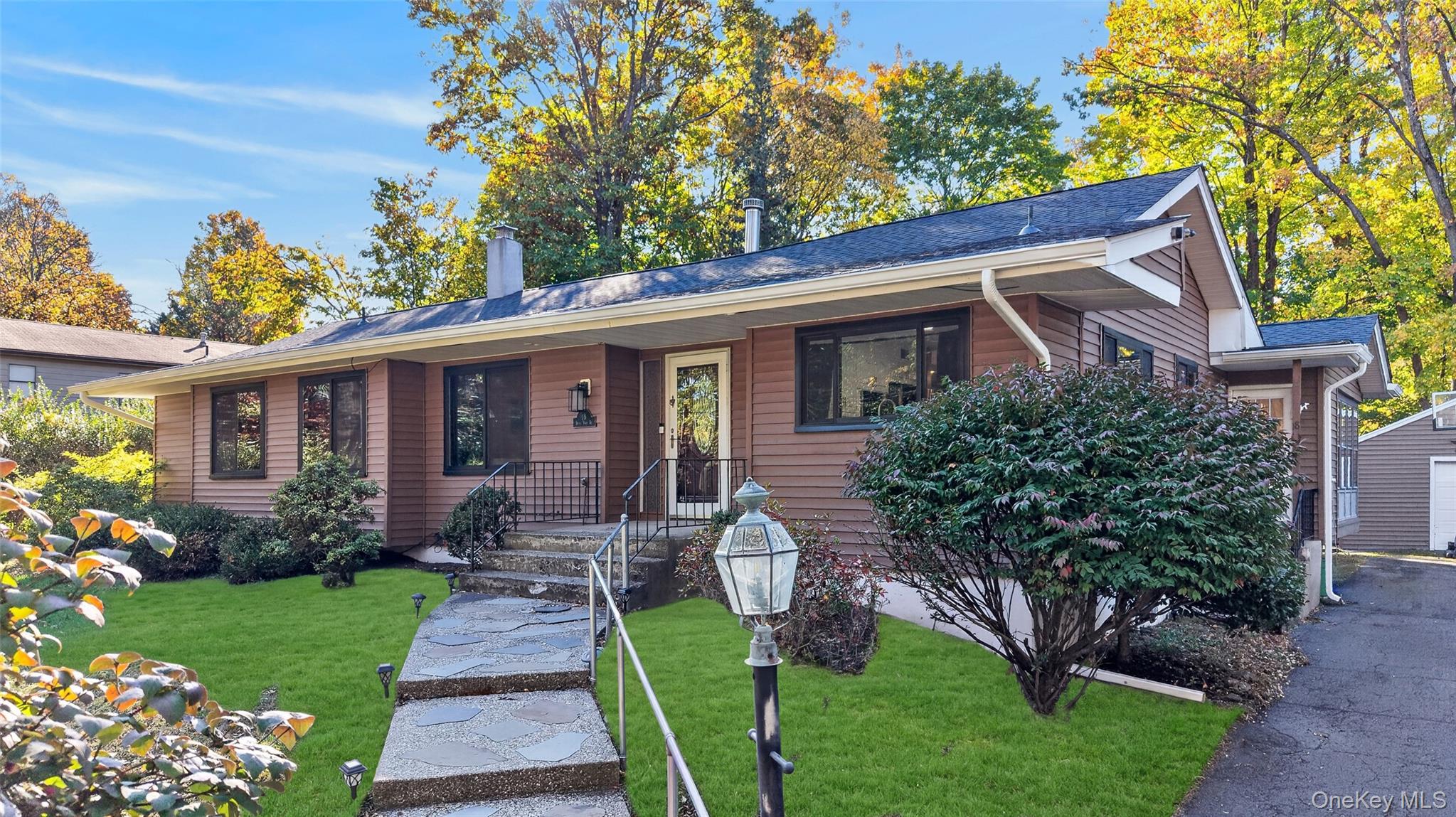 18 Buena Vista Road – For Sale