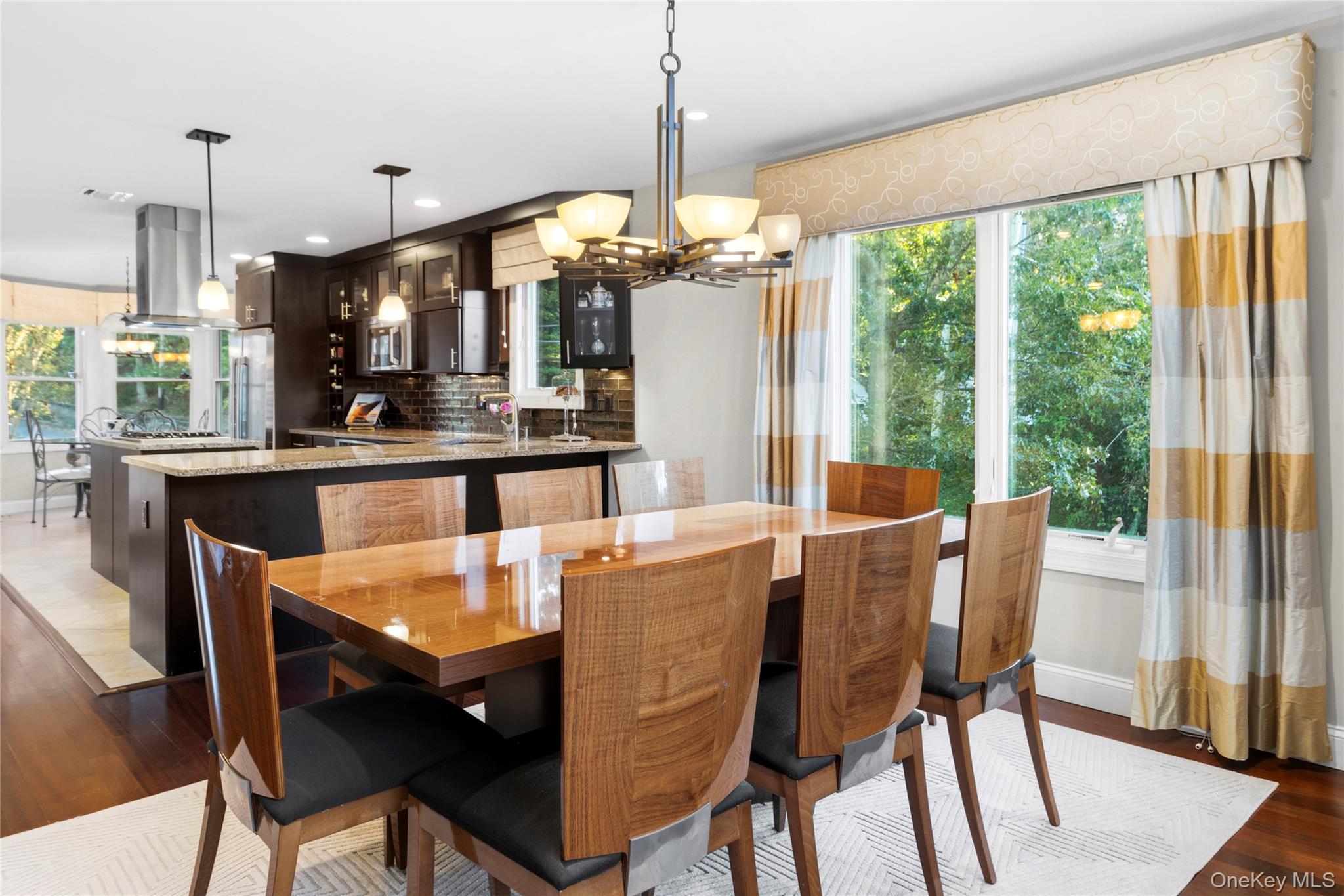 11 Theresa Lane – For Sale photo 9
