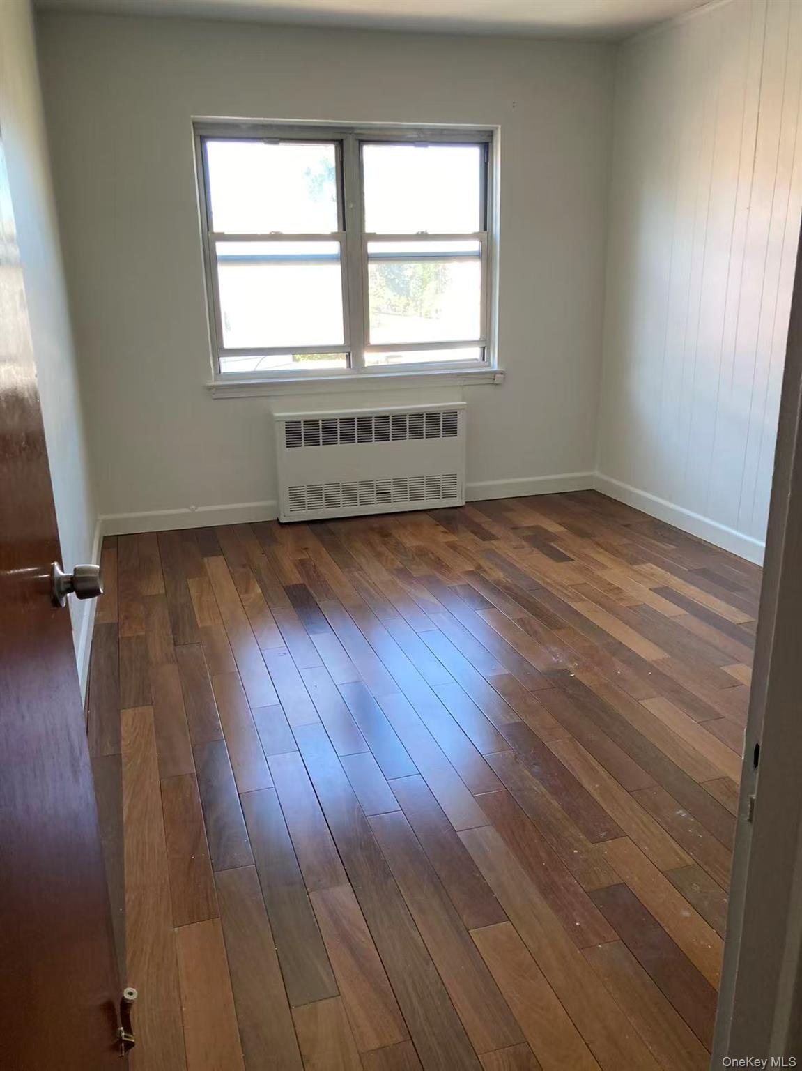 20-28 Utopia Parkway – For Rent photo 11