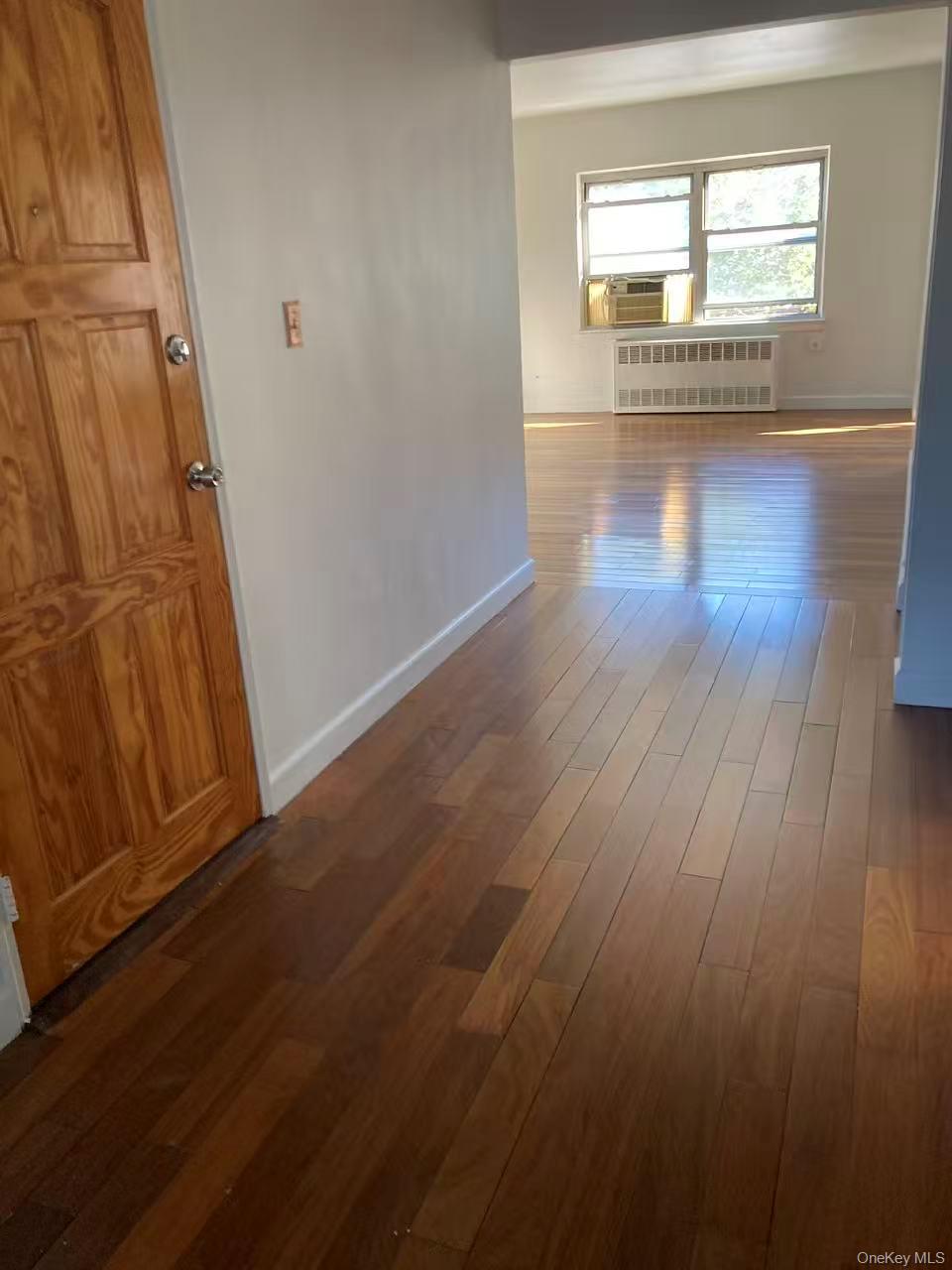 20-28 Utopia Parkway – For Rent photo 10