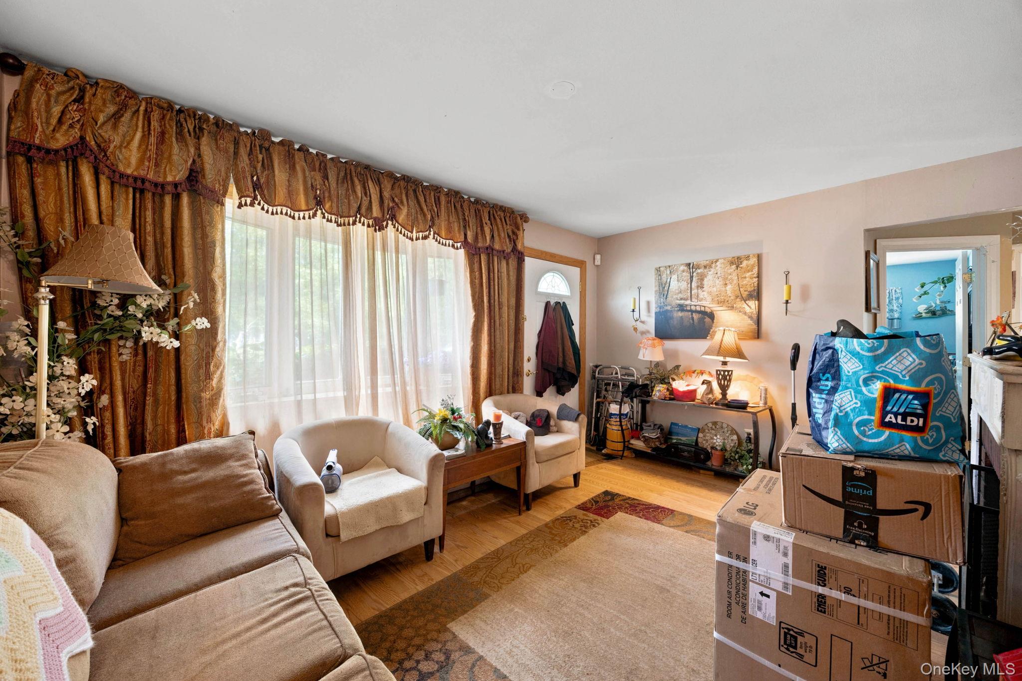 1058 Bay Shore Avenue – For Sale photo 4