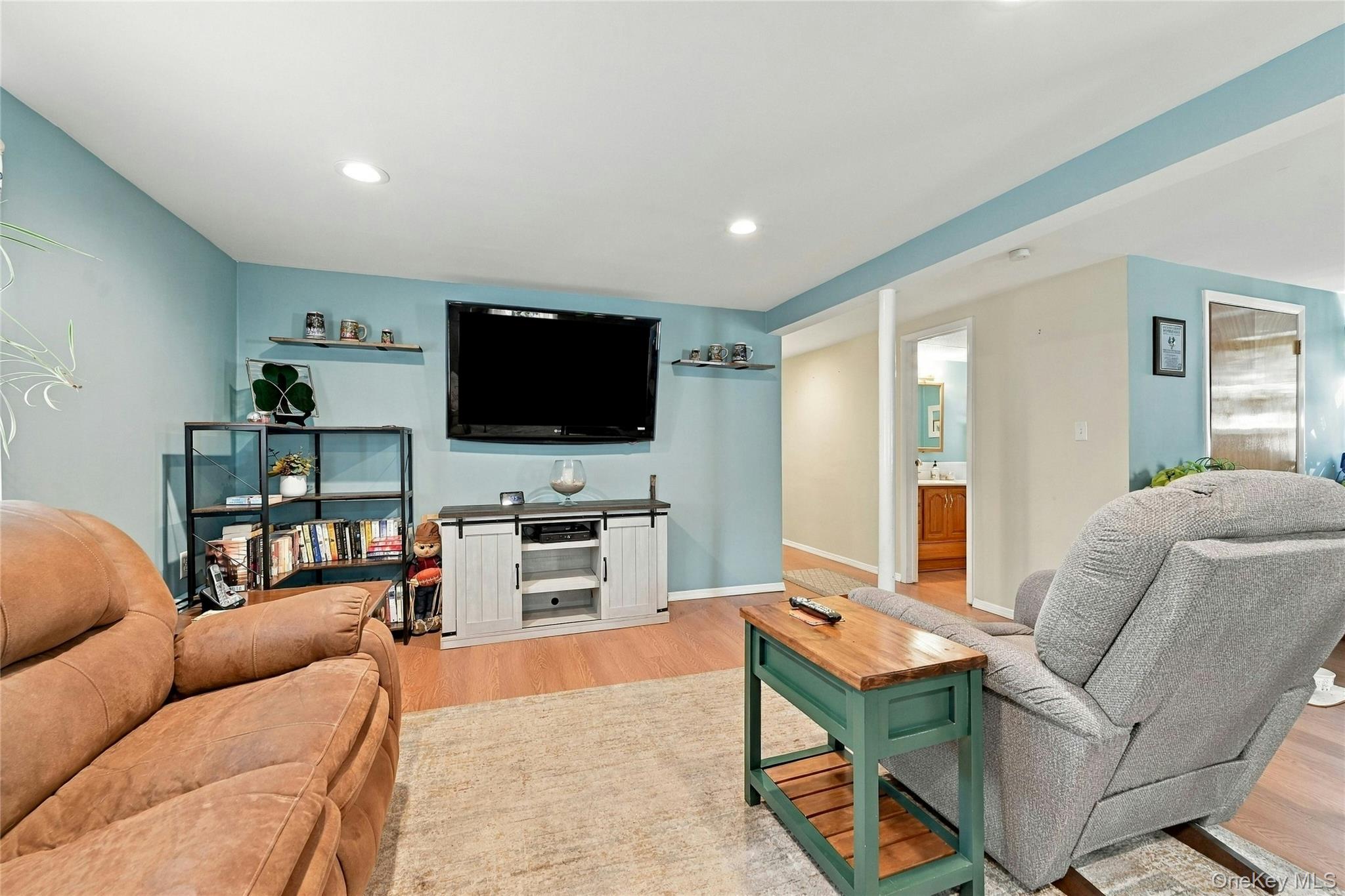 12A Pauchogue Avenue – For Sale photo 16