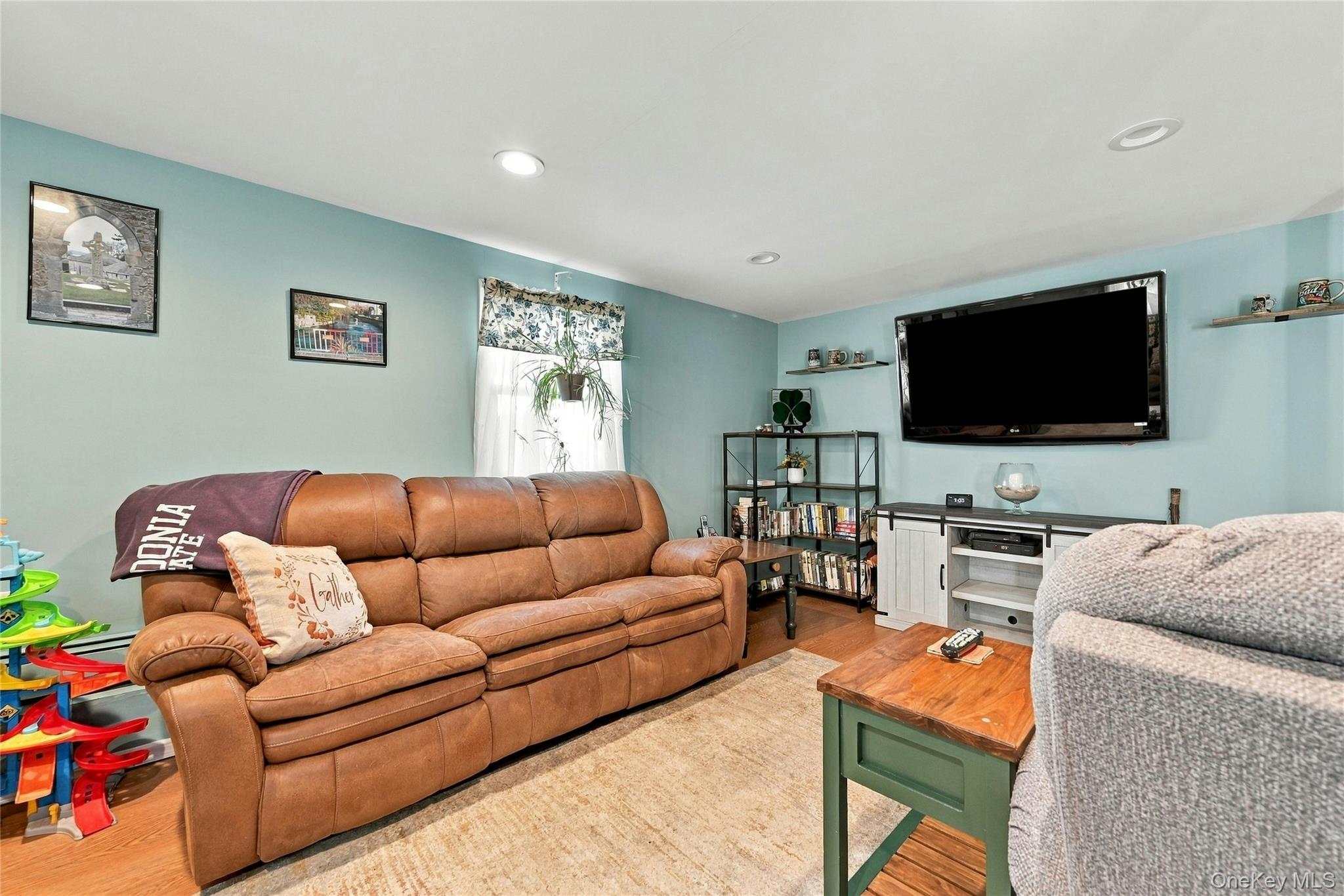 12A Pauchogue Avenue – For Sale photo 15