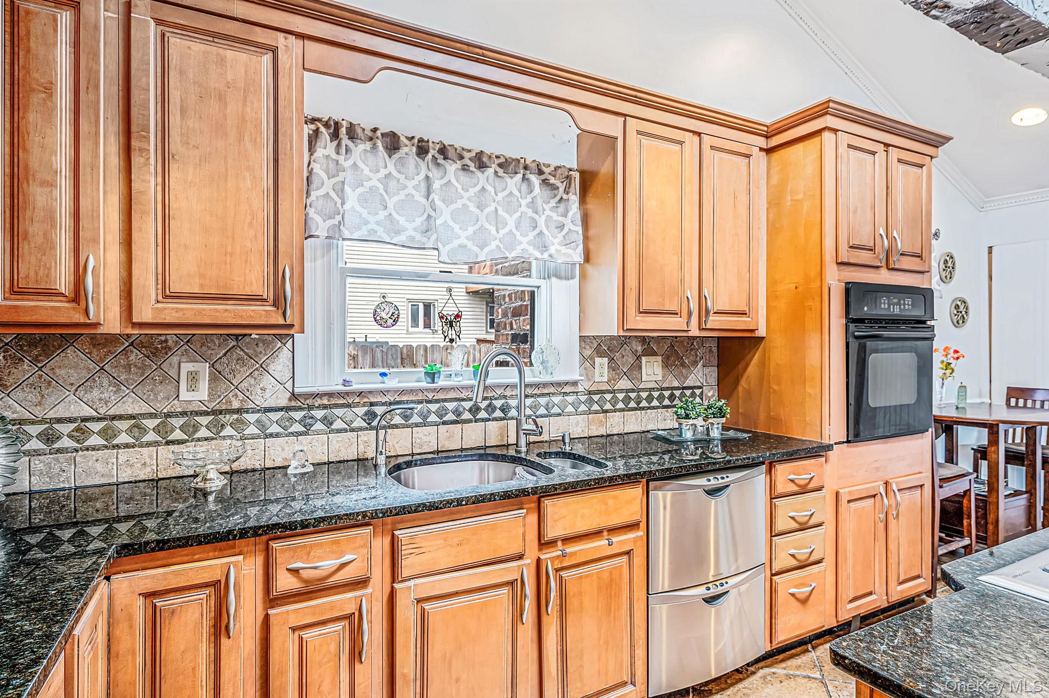 37 Florence Avenue – For Sale photo 10