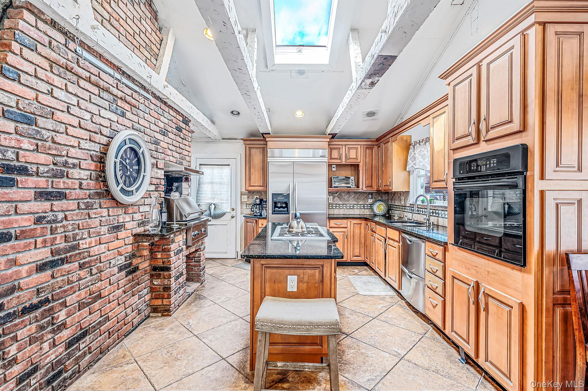 37 Florence Avenue – For Sale photo 13