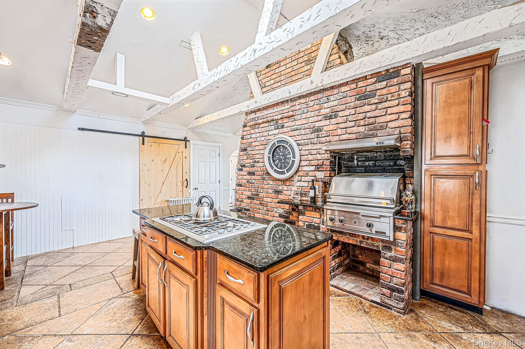 37 Florence Avenue – For Sale photo 11