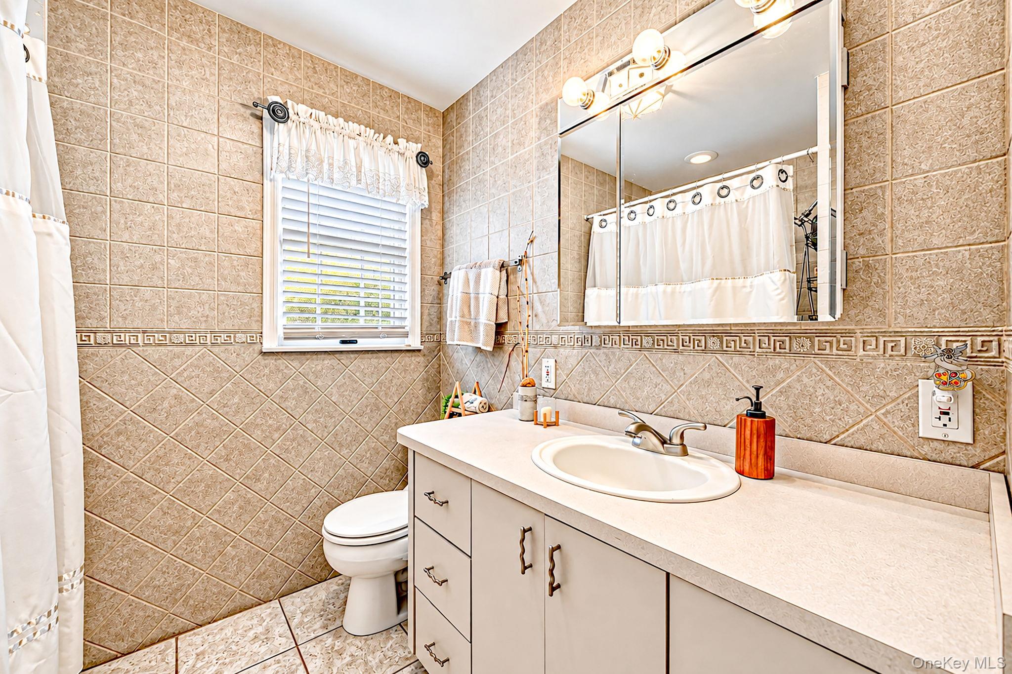 37 Florence Avenue – For Sale photo 19