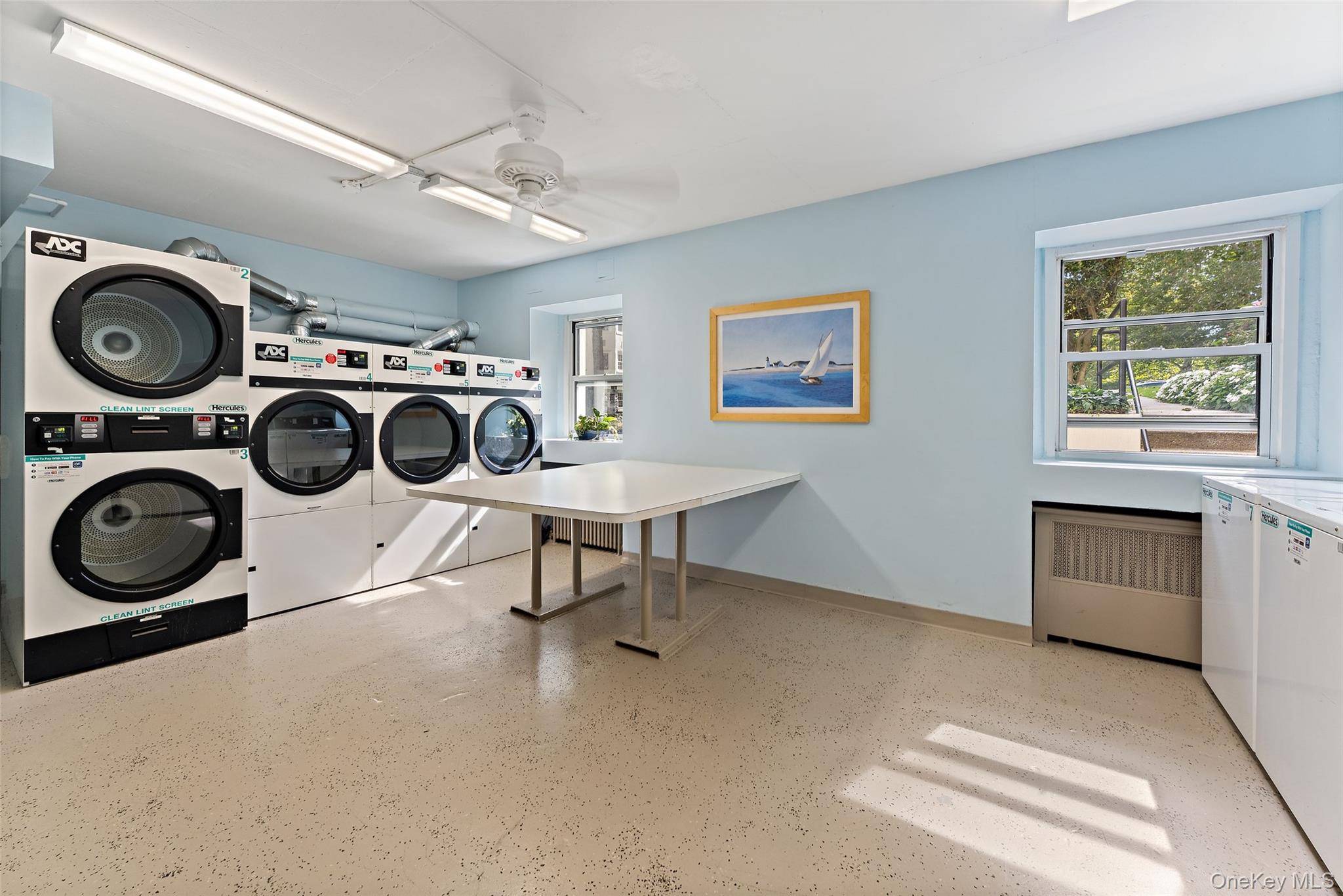 2 Stoneleigh Plaza, Unit 6I photo 17