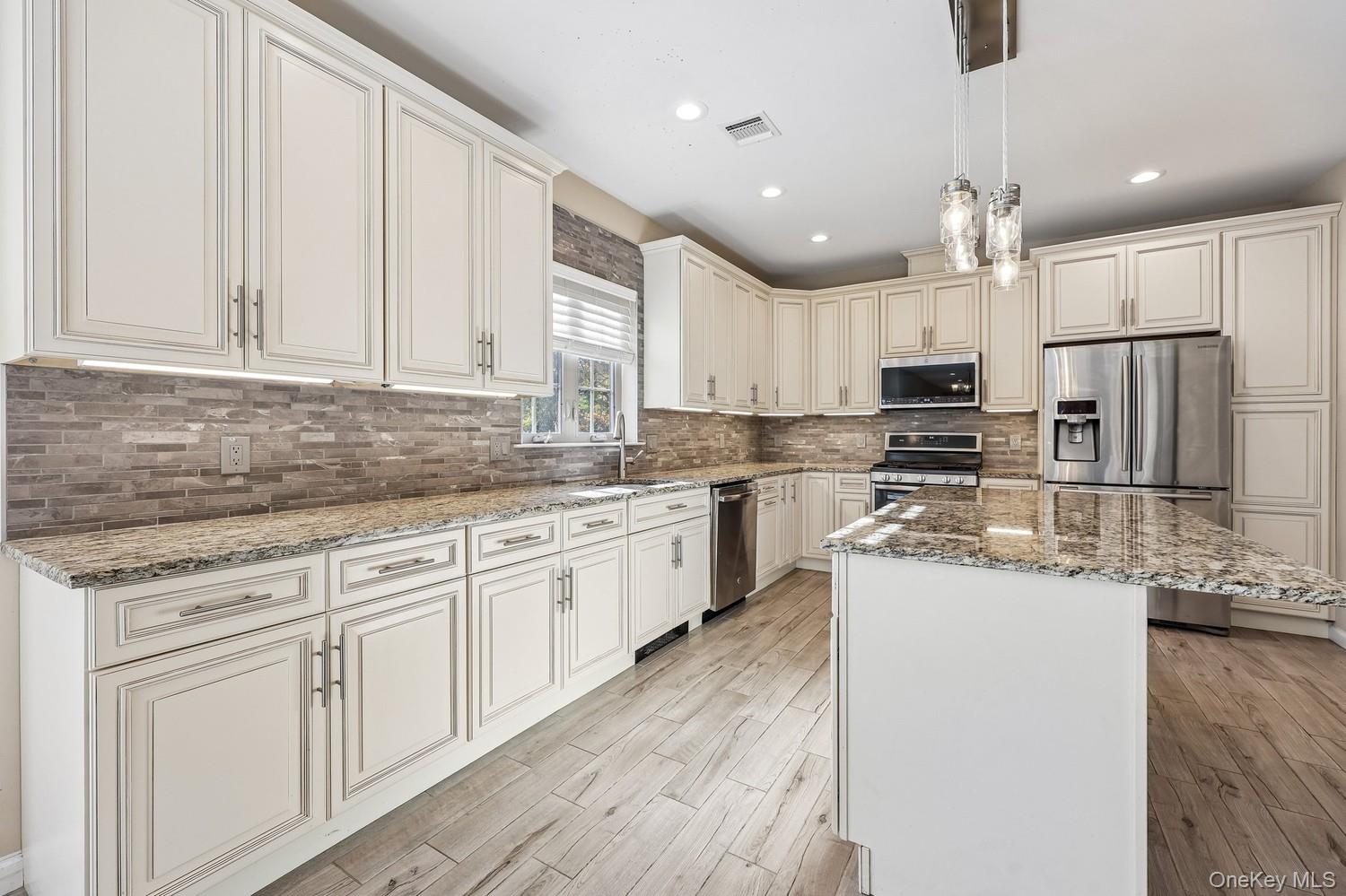 12 Callaway Drive – For Sale photo 18
