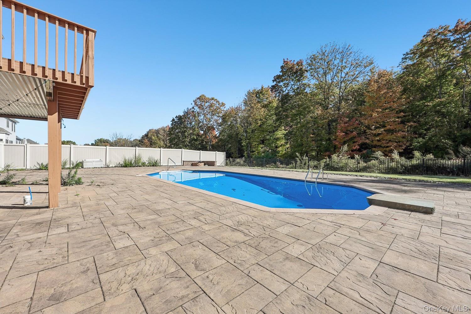 12 Callaway Drive – For Sale photo 42