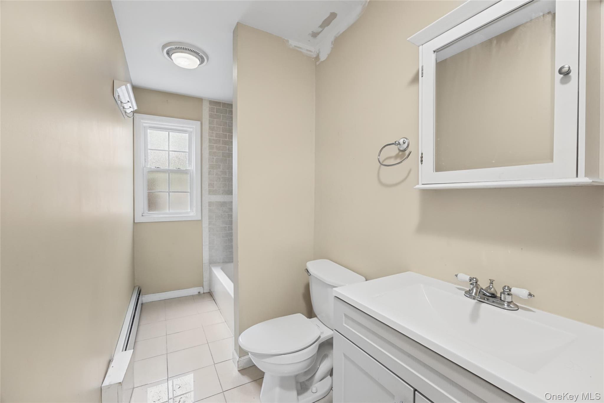 1206 Towne House Village – For Sale photo 27