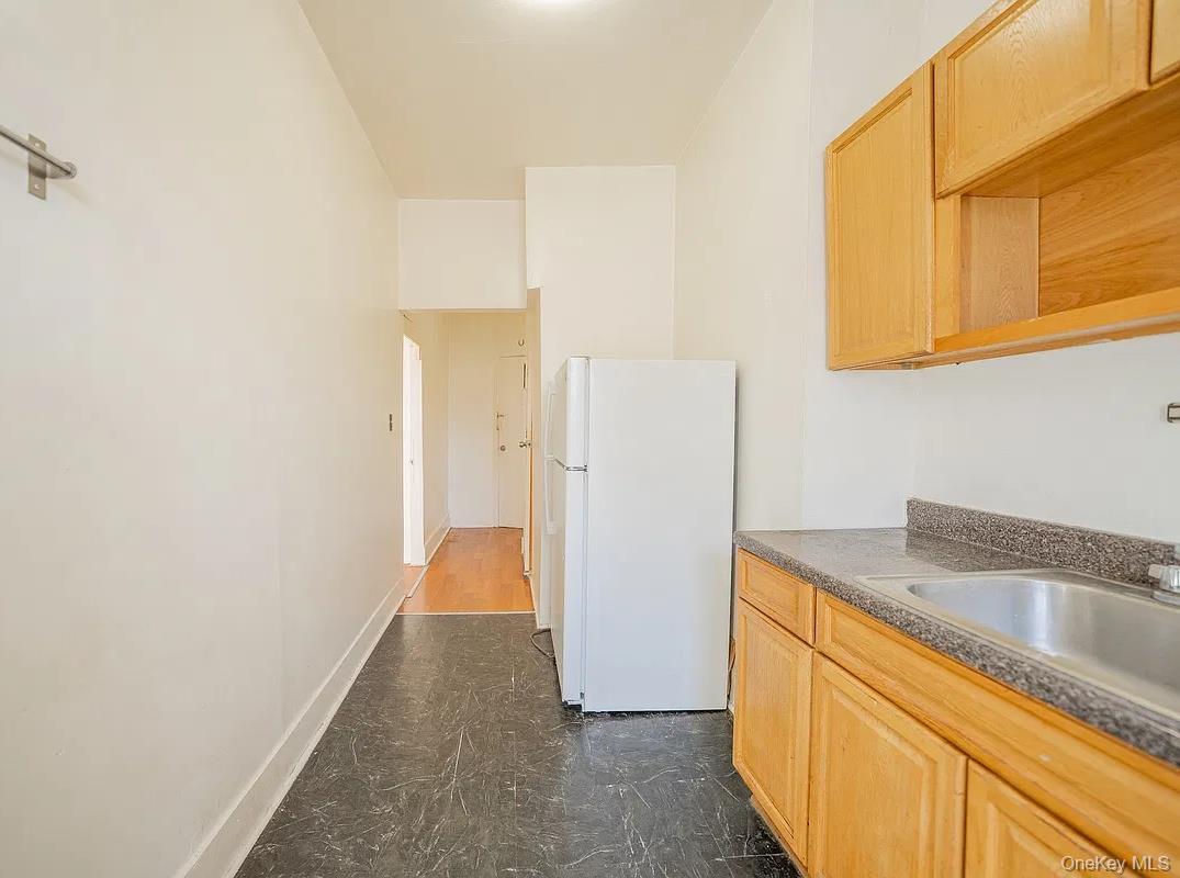746 Bushwick Avenue, Unit 2 photo 4