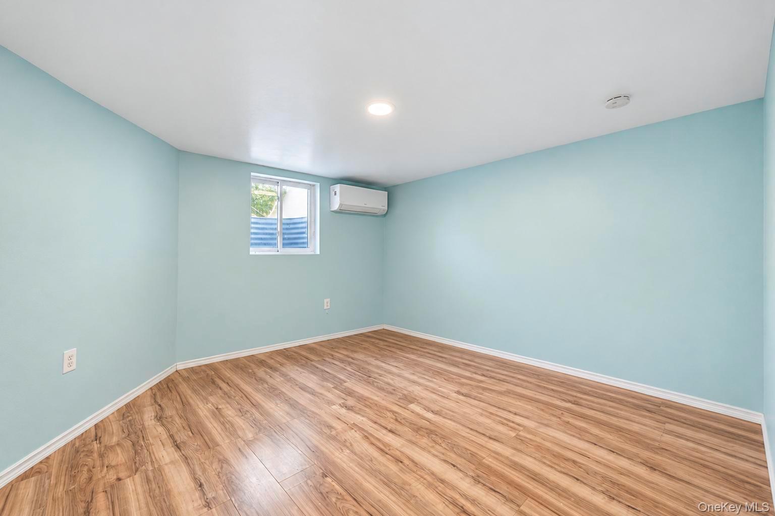 431 Blue Point Road – For Sale photo 45