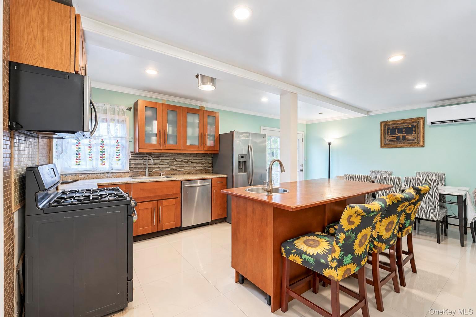 431 Blue Point Road – For Sale photo 16