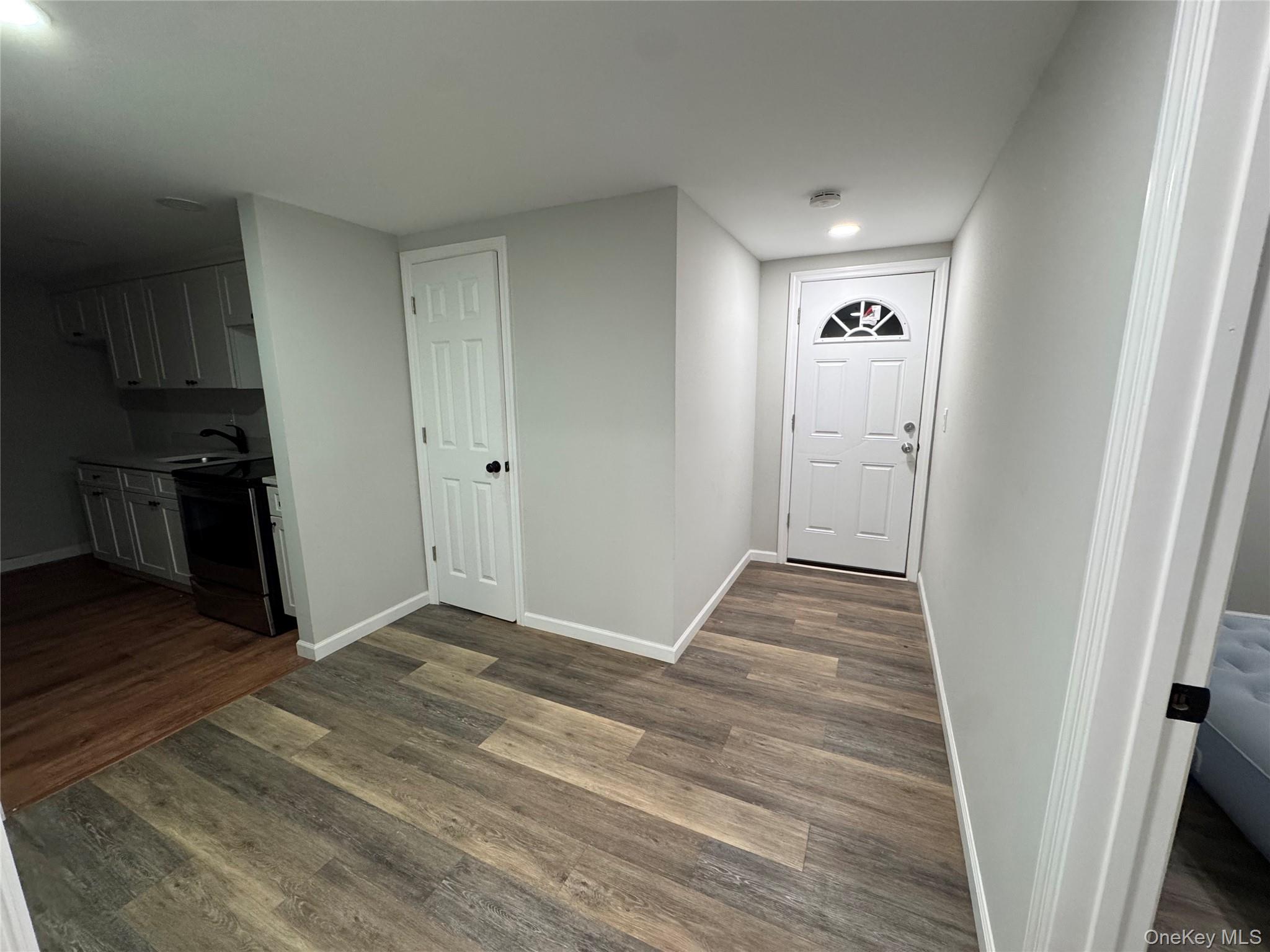 303 Alfred Street – For Rent photo 2