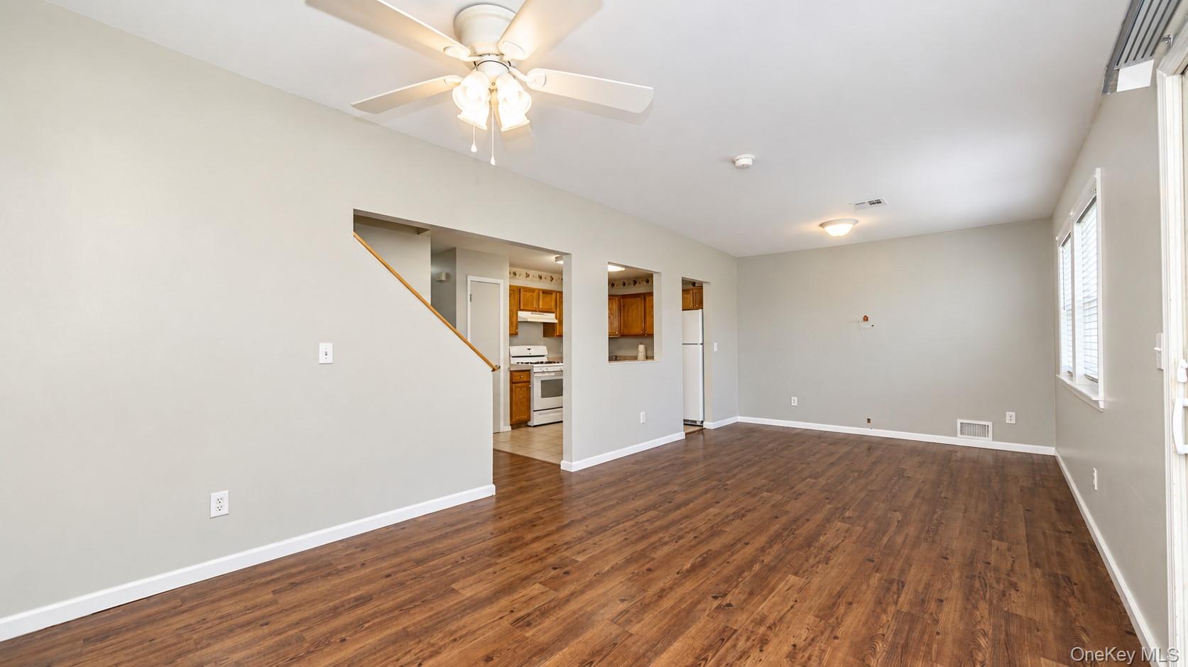 94 Smith Avenue – For Sale photo 2