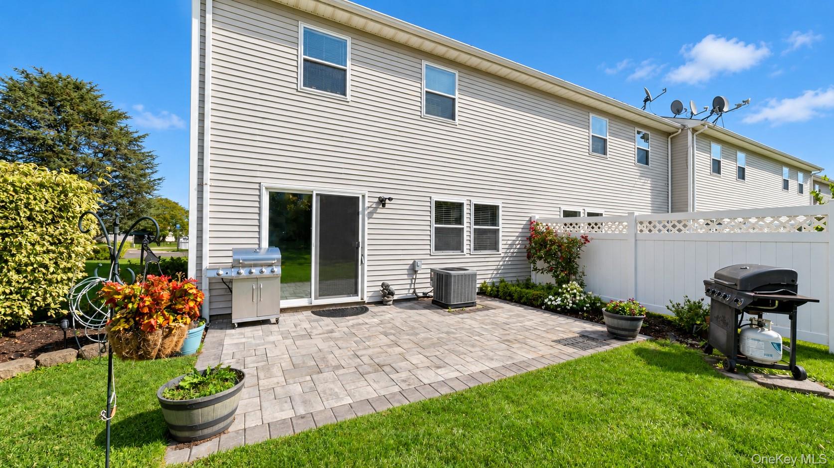 94 Smith Avenue – For Sale photo 14