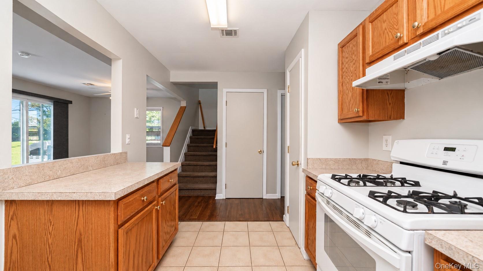 94 Smith Avenue – For Sale photo 6