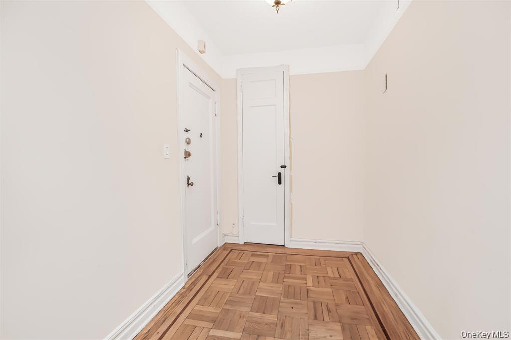 219 Bronx River Road, Unit 5A photo 7