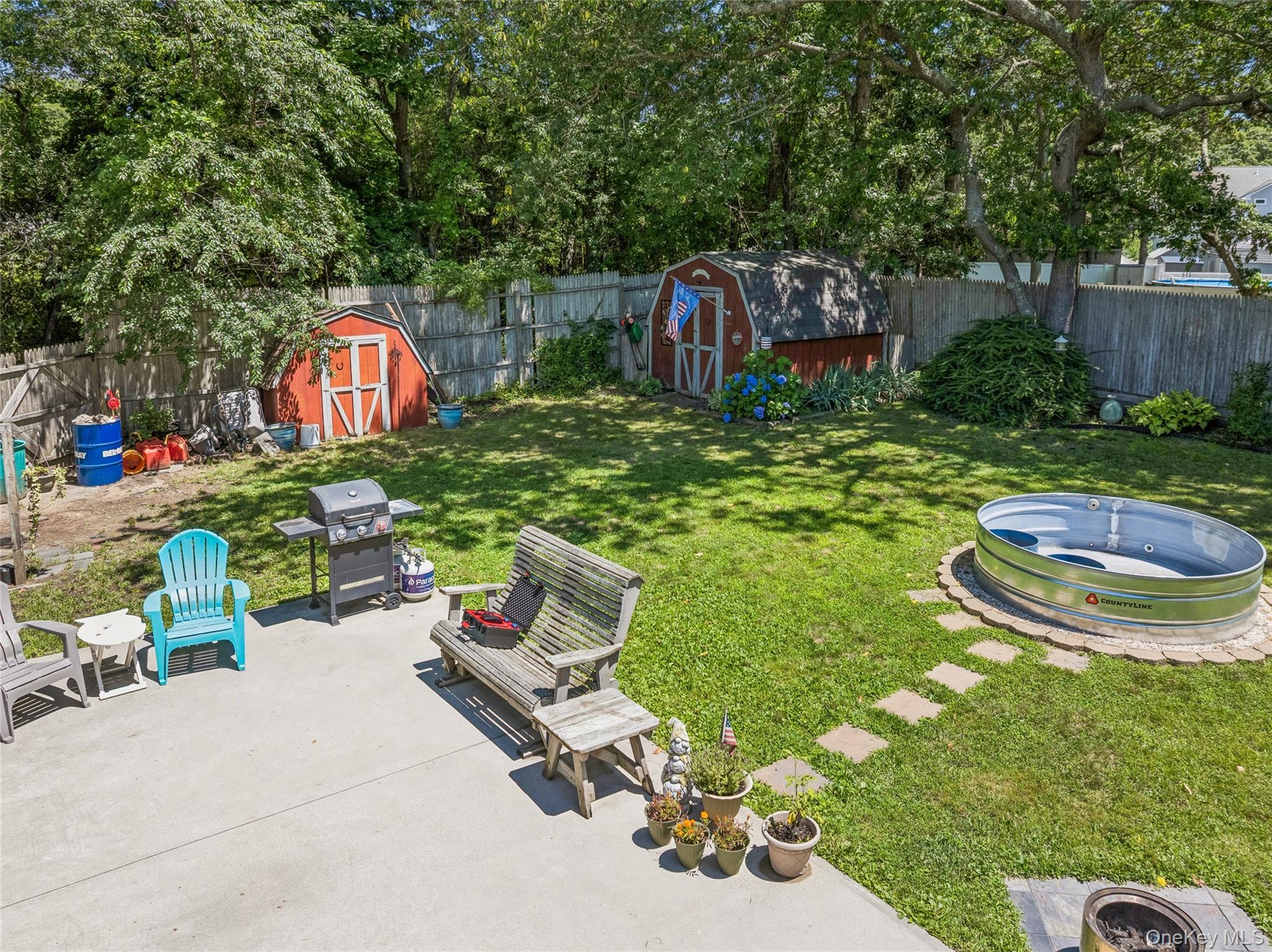 487 Mastic Road – For Sale photo 19