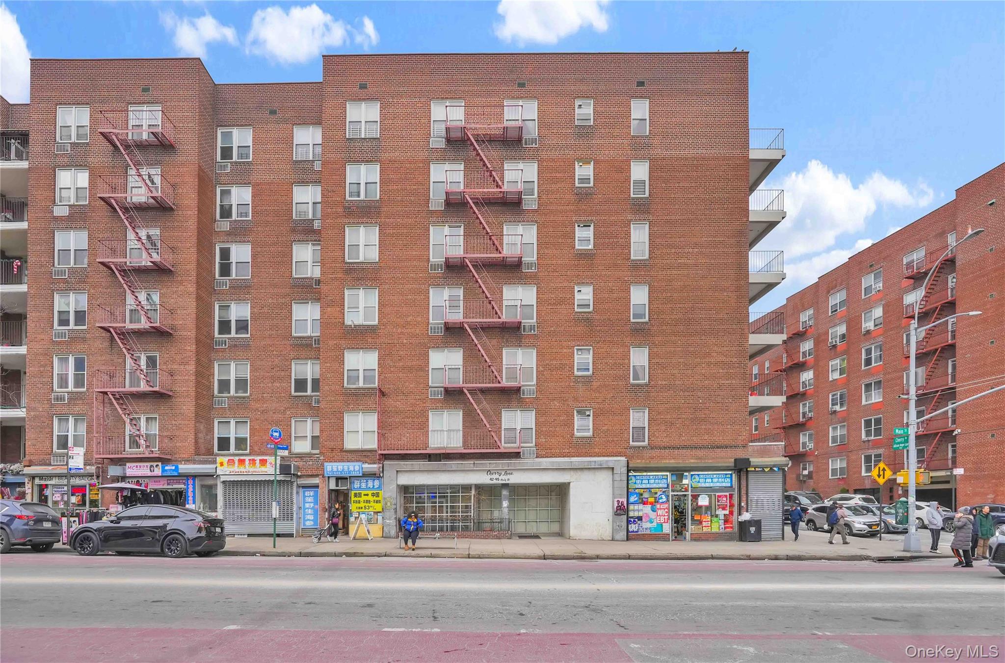 42-95 Main Street, Unit 2B photo 11